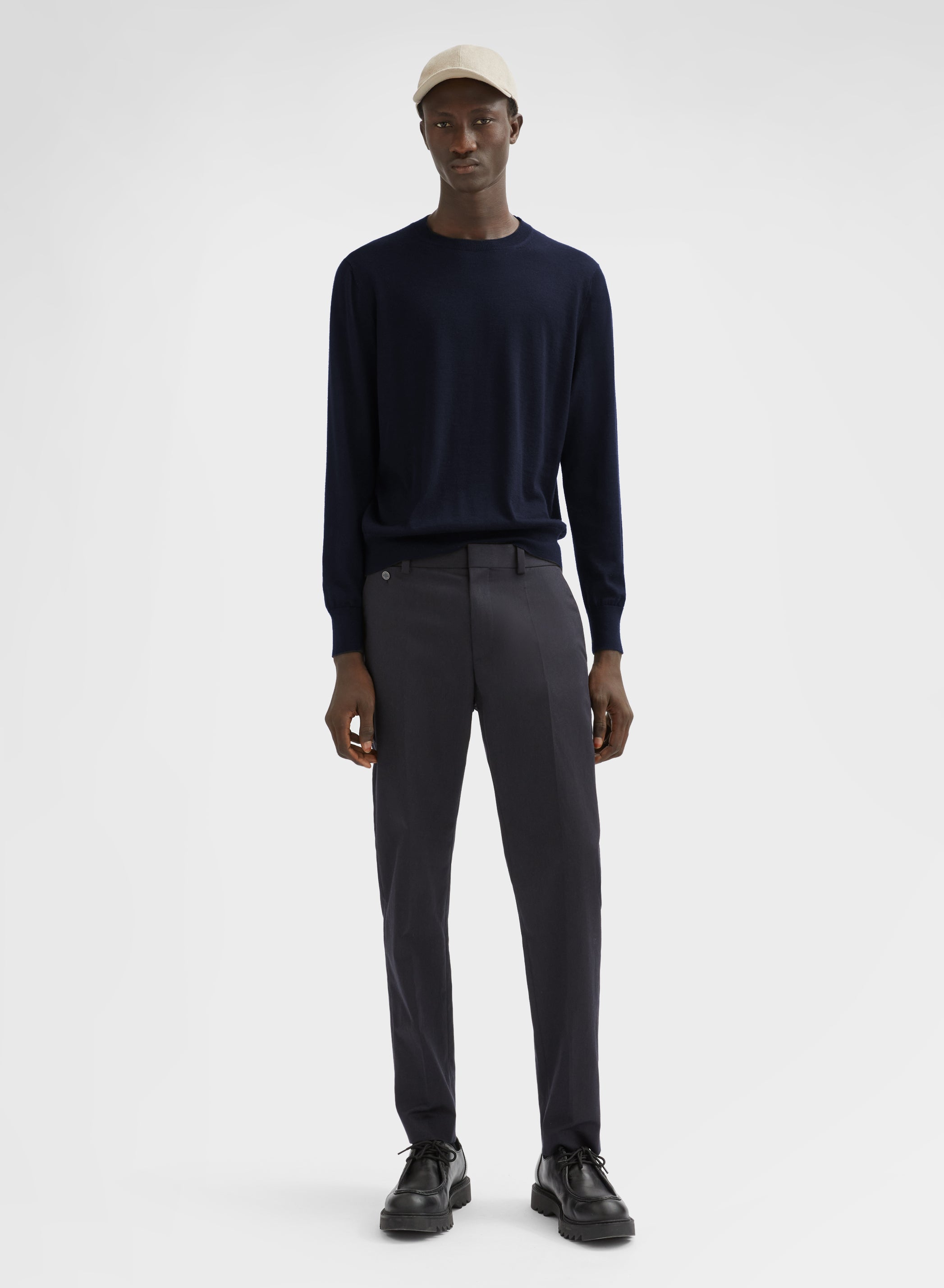 CASHMERE BLEND CREWNECK