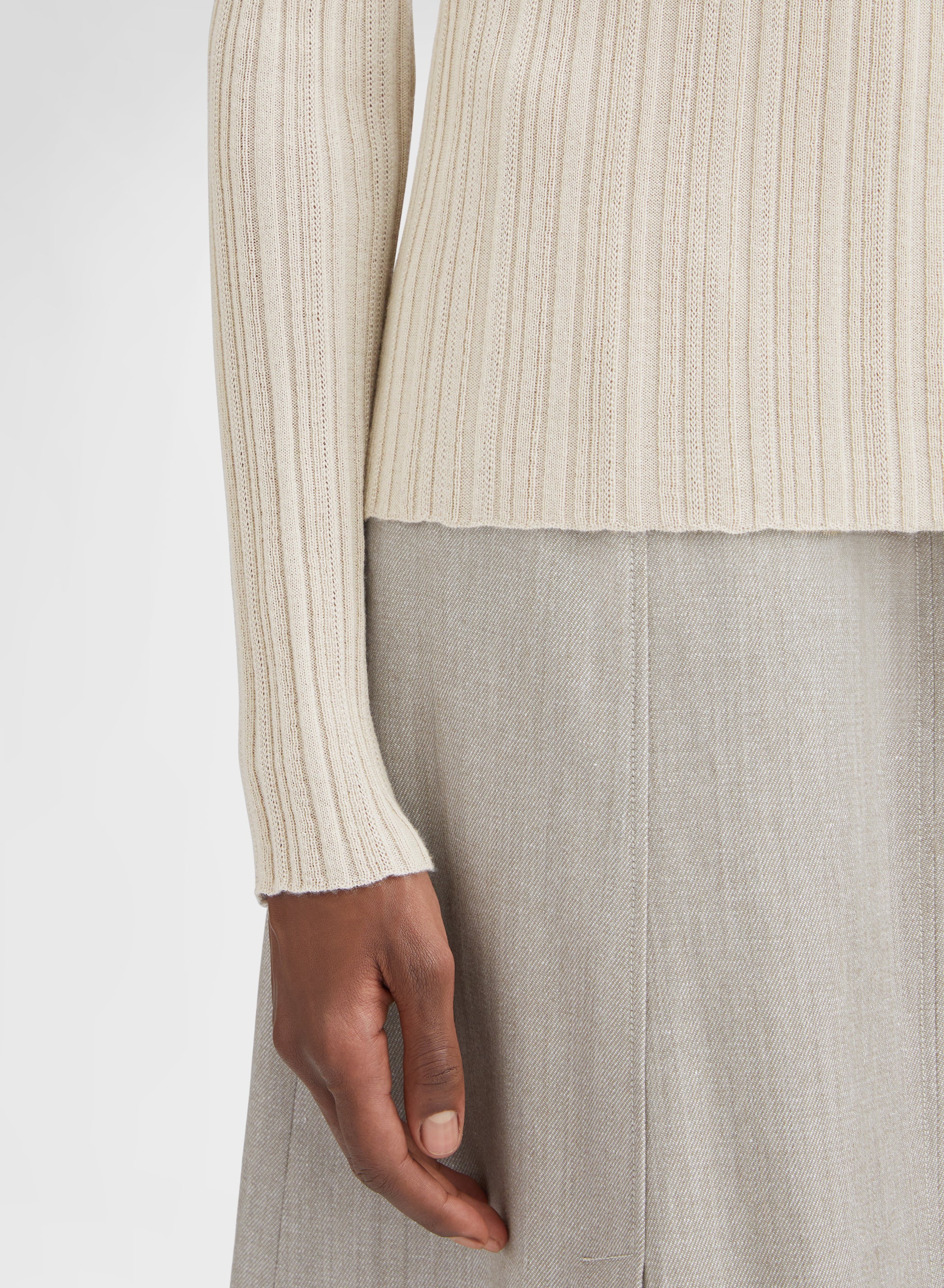 CASHMERE SILK MICRO PLISSÉ MOCK NECK