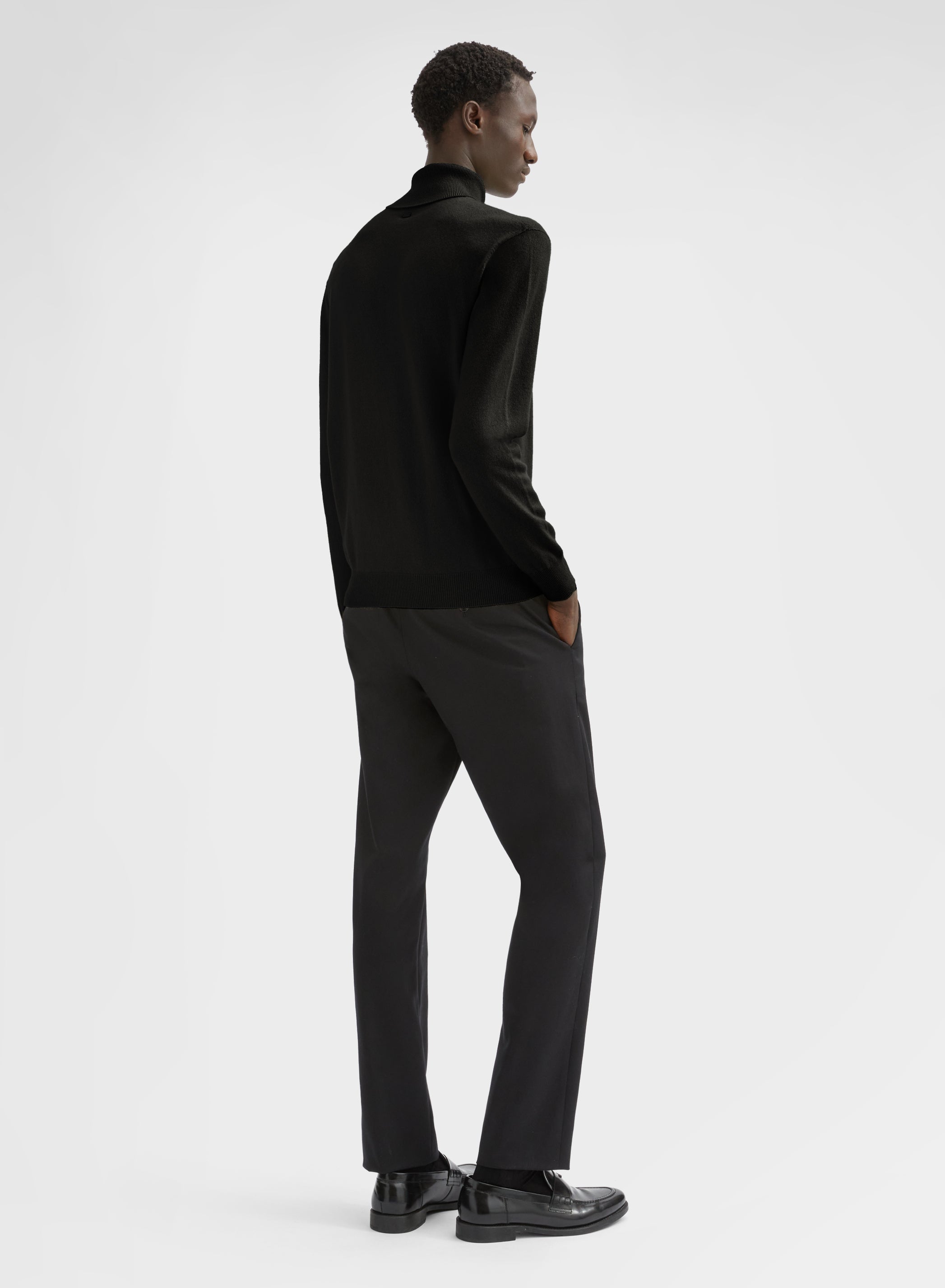CASHMERE JERSEY TURTLENECK