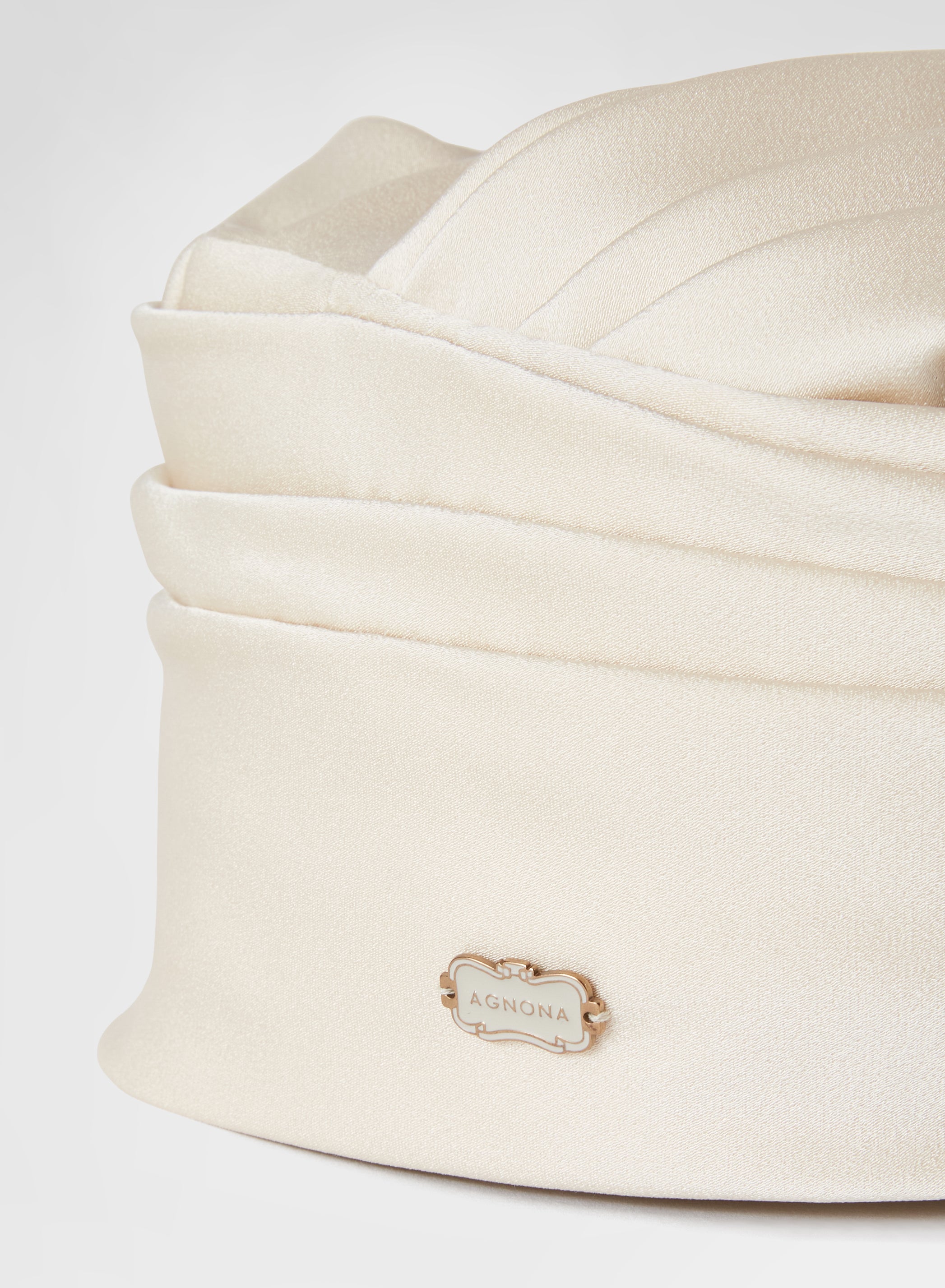 WOMAN SILK BLEND SATIN HAT CHAMPAGNE