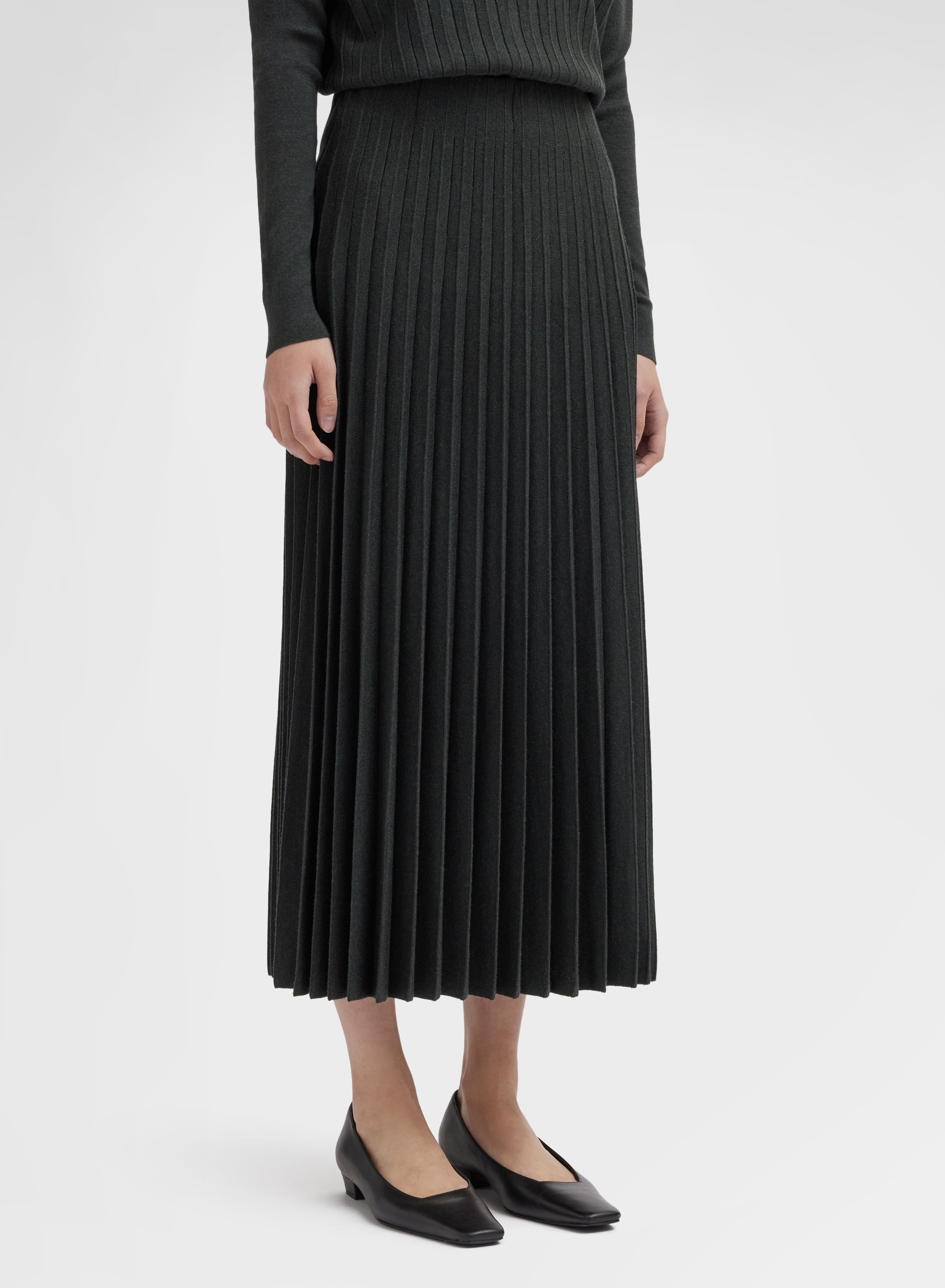 SKIRT CRYSTAL PLISSE BOTTLE GREEN