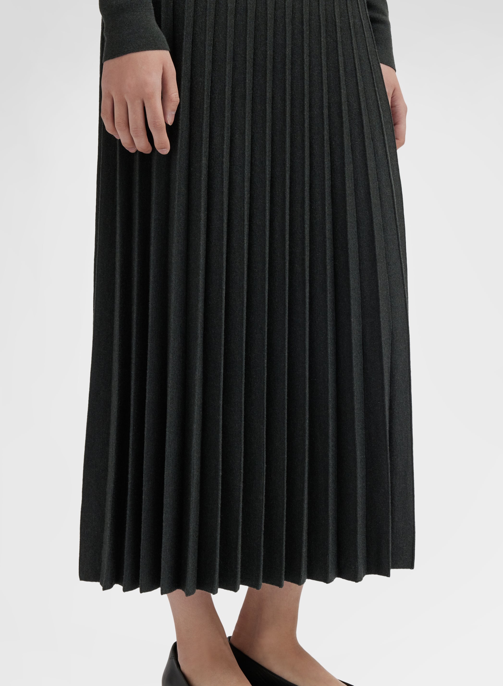 SKIRT CRYSTAL PLISSE BOTTLE GREEN