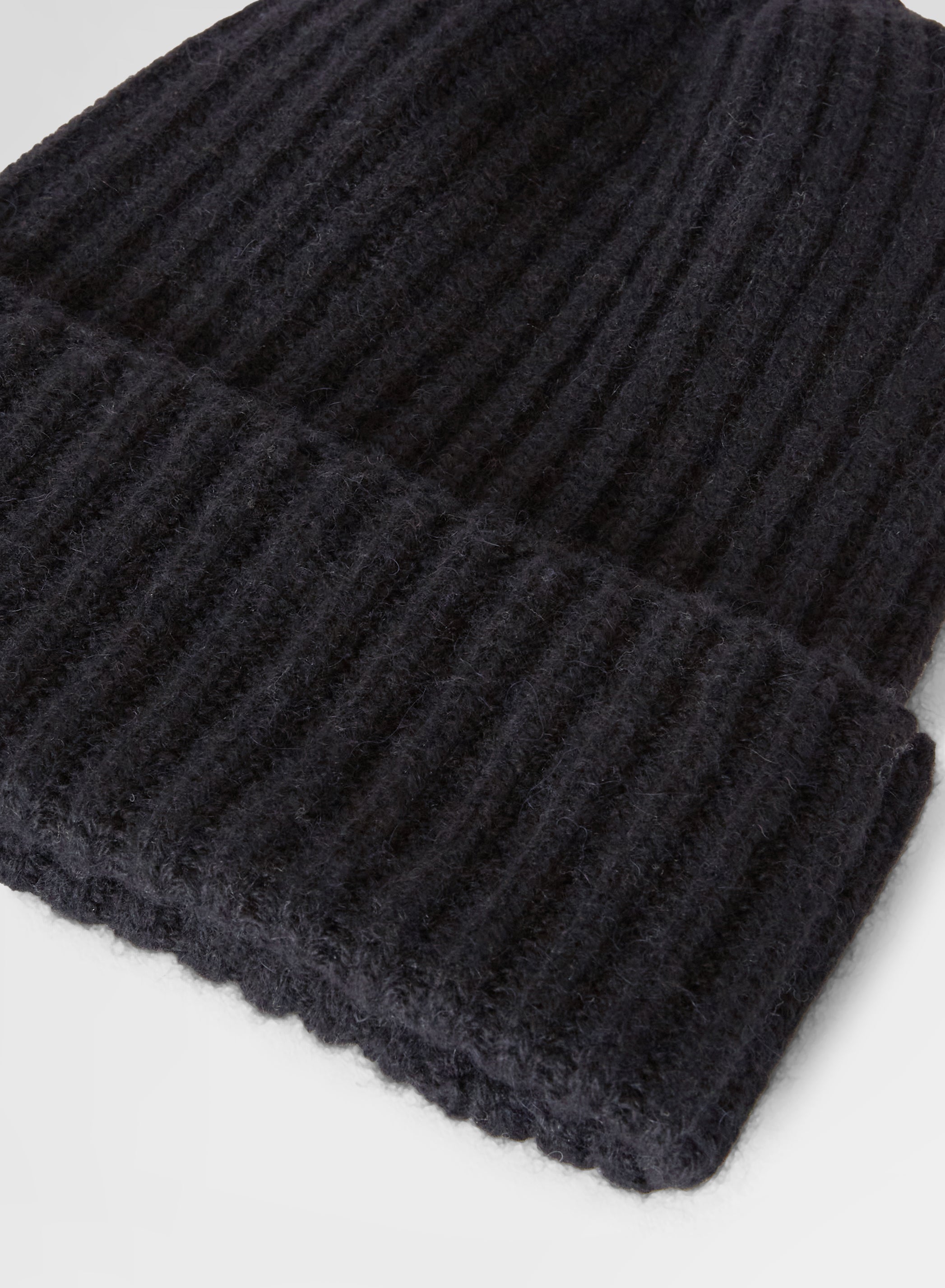 BLISS COSTA BEANIE BLACK