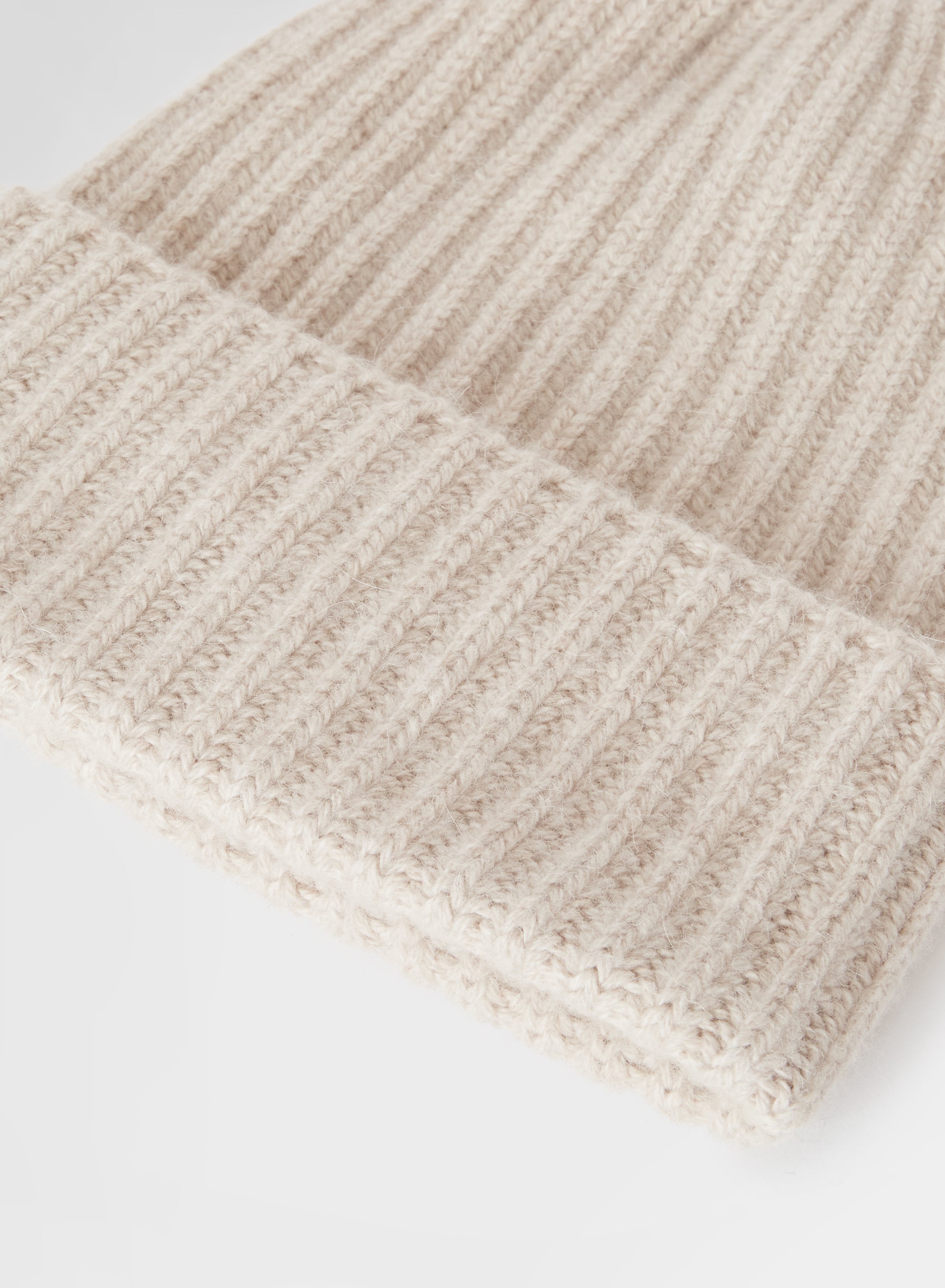 BLISS COSTA BEANIE CHANTILLY