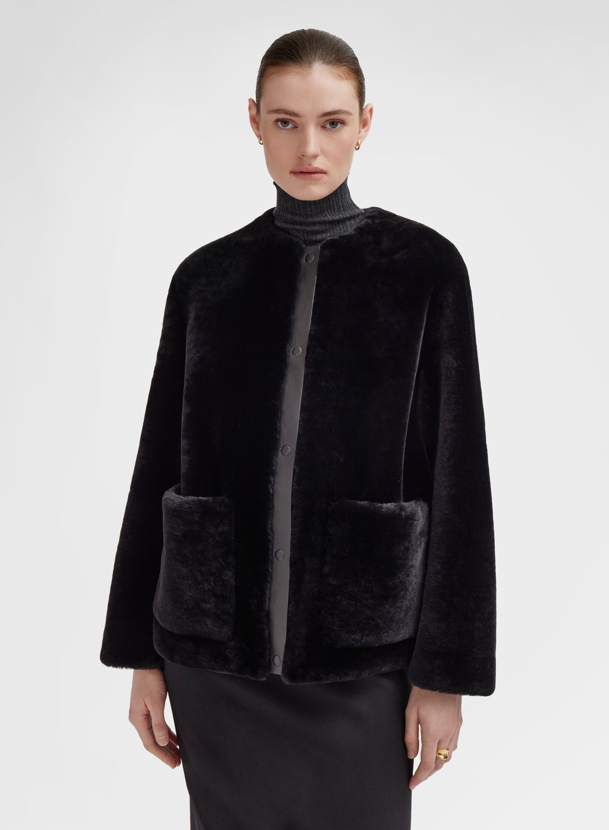 CABAN VELVET SHEARLING BLACK