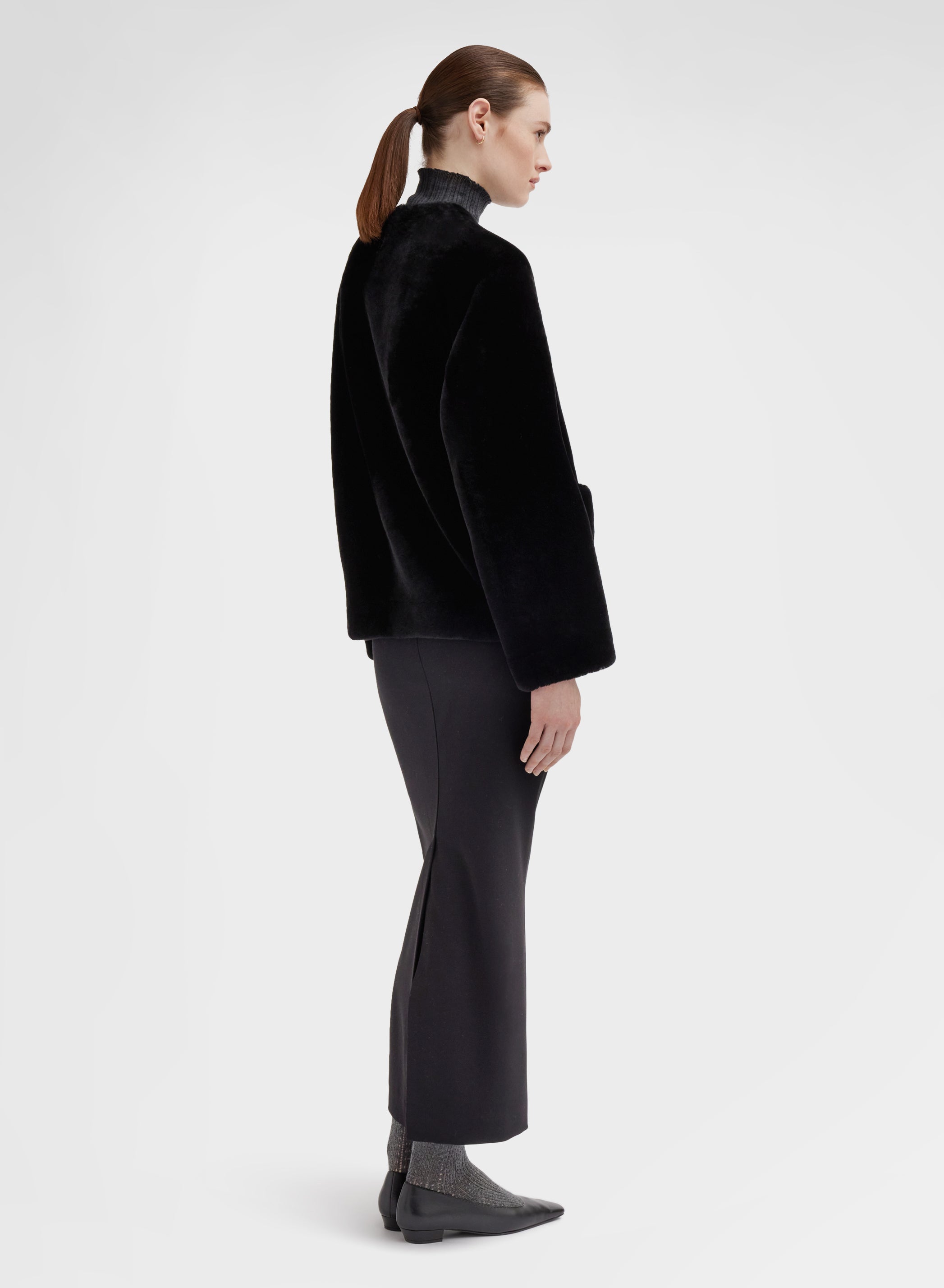 CABAN VELVET SHEARLING BLACK