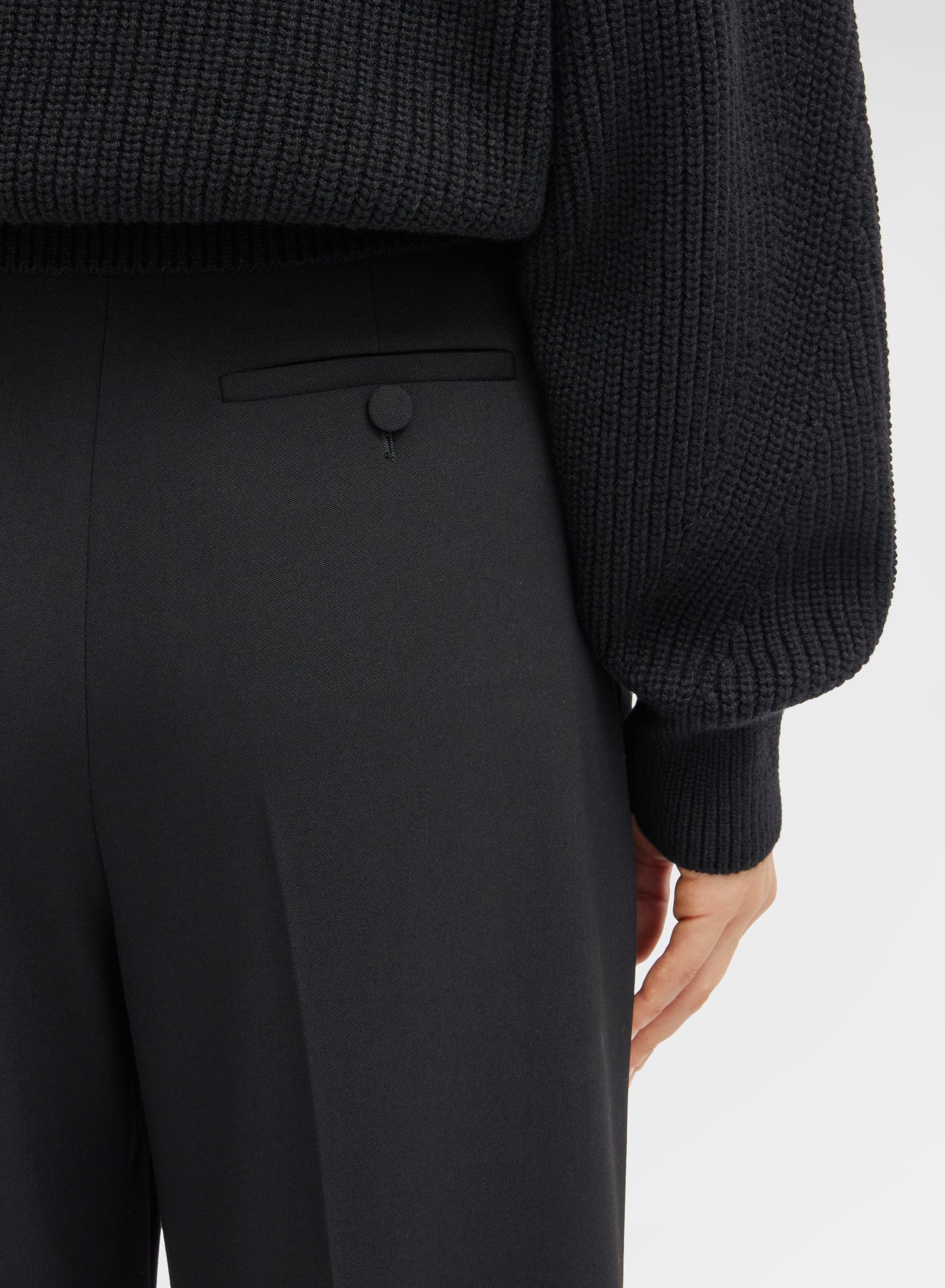 FLUID WOOL PANTS BLACK