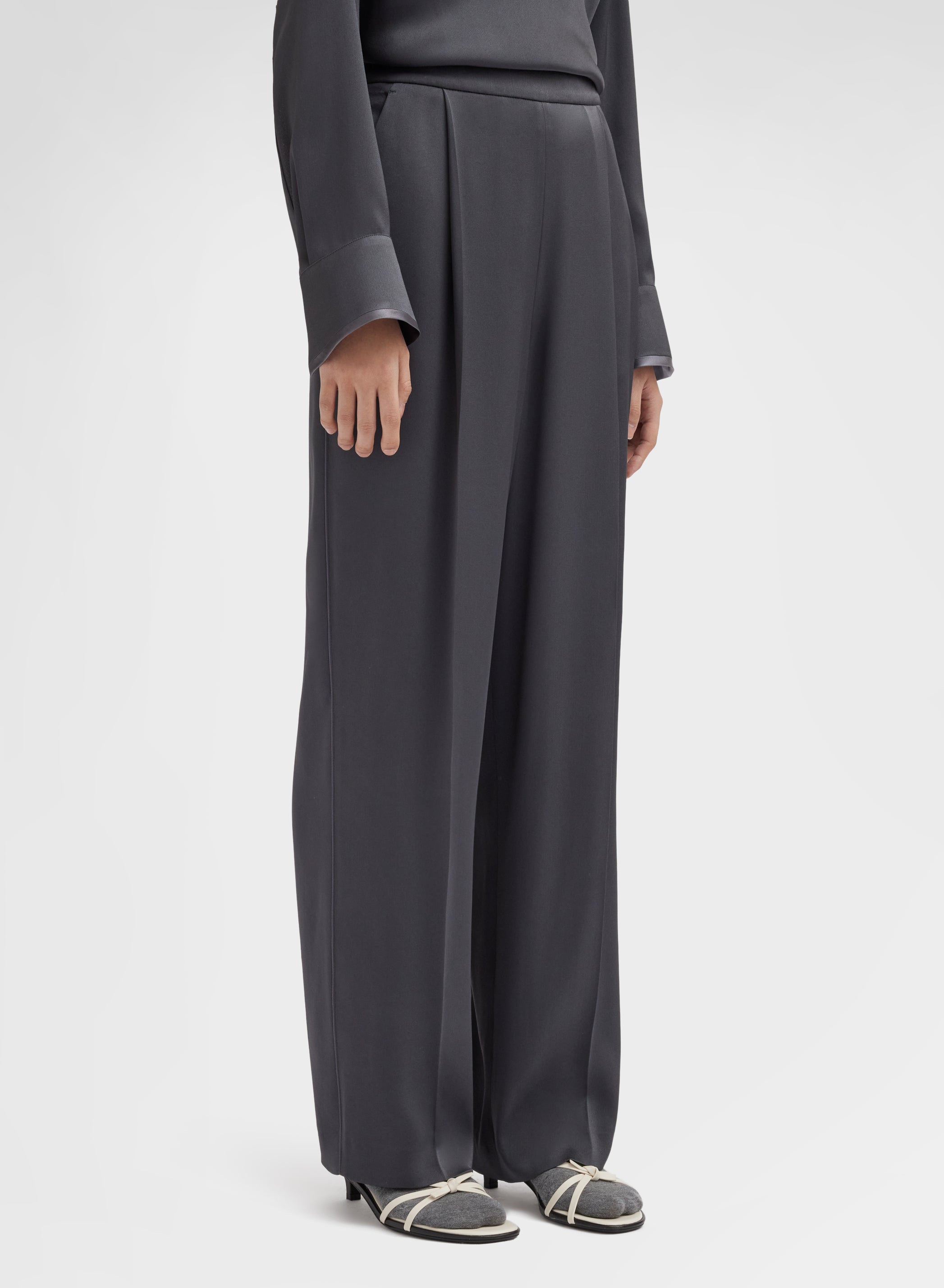 SILK BLEND SATIN PANTS CHARCOAL