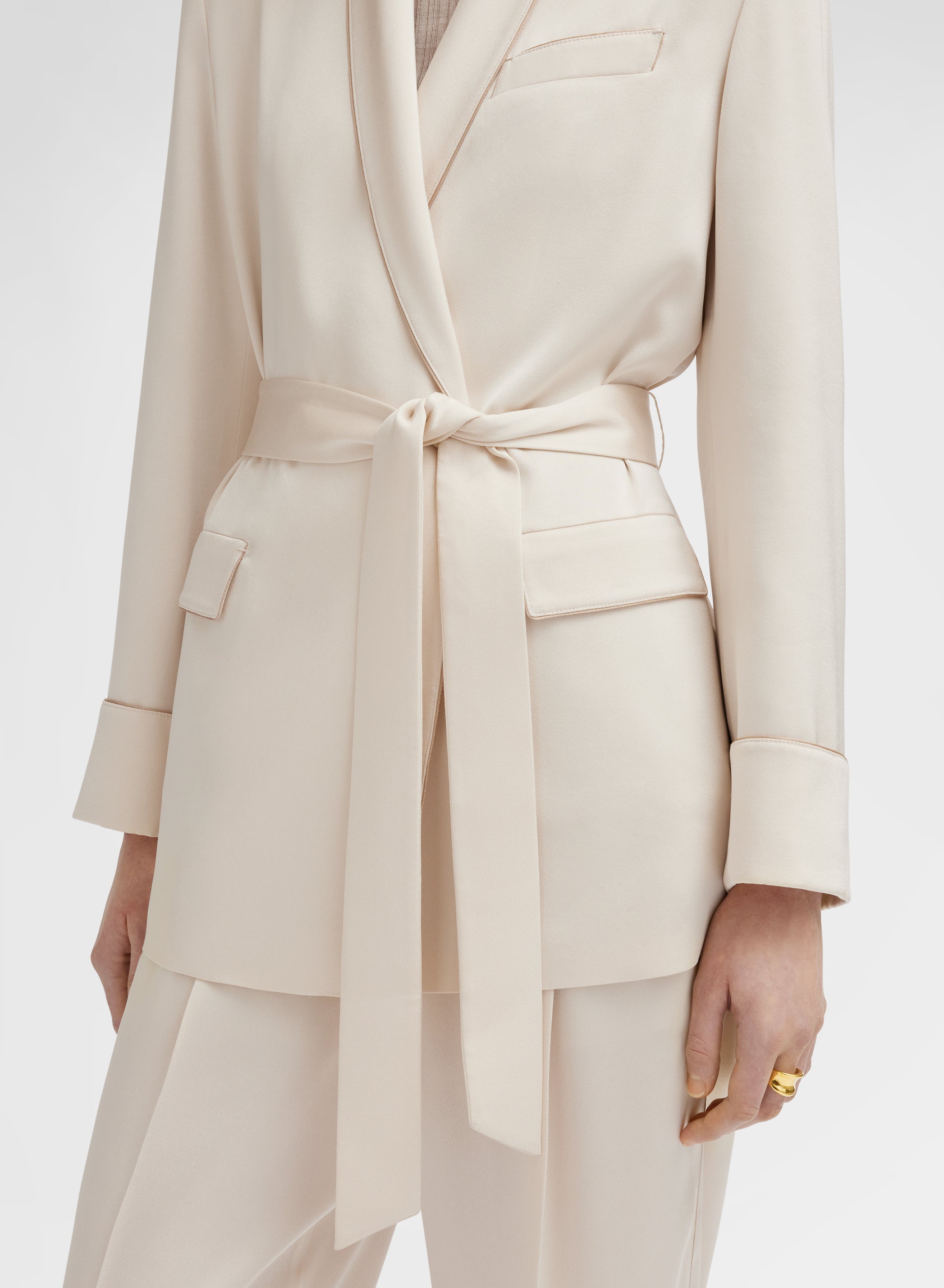 SILK BLEND SATIN JACKET CHAMPAGNE