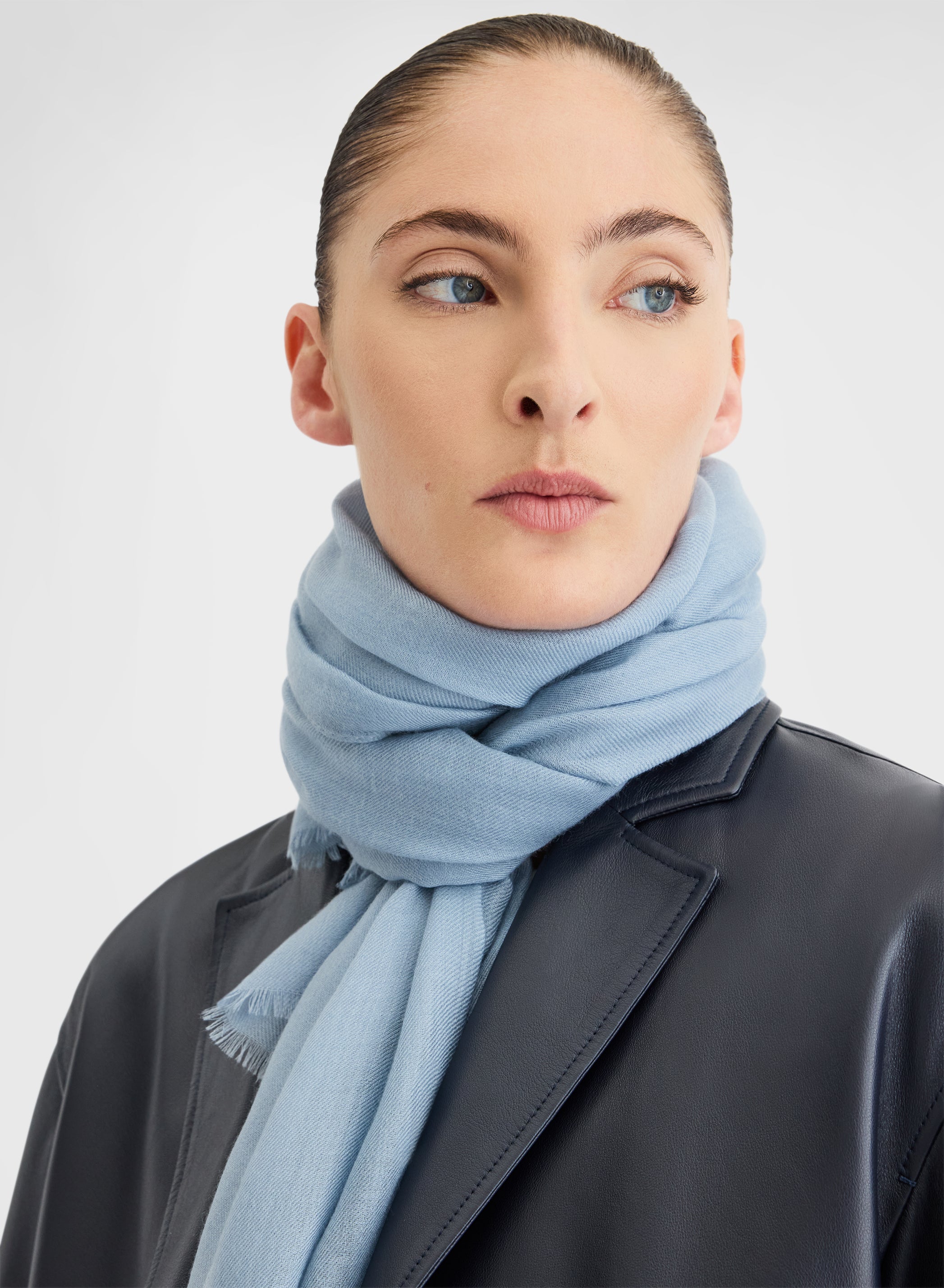 CASHMERE SCARF BLEACH