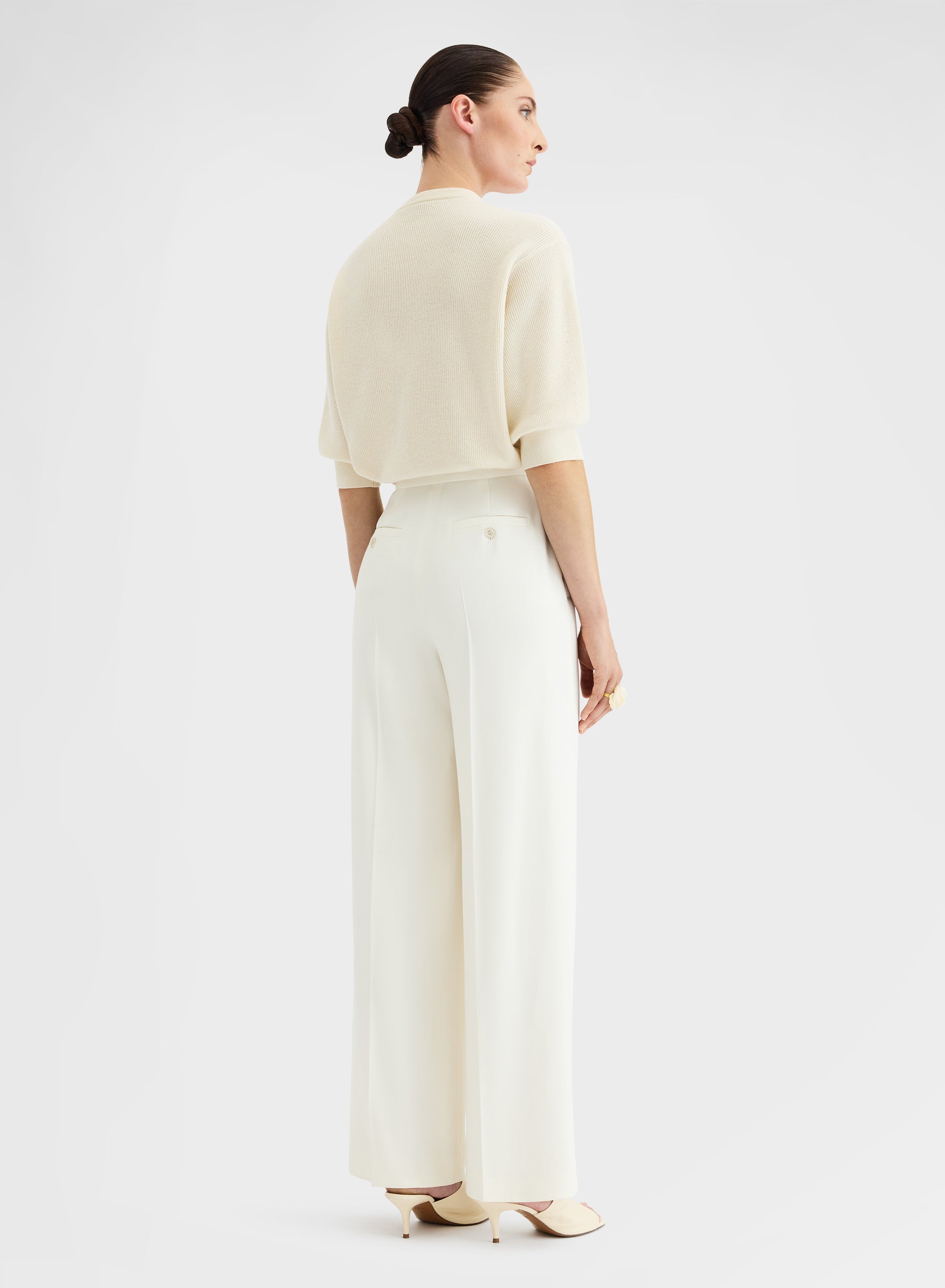 SHORT SLEEVE CREWNECK ODISSEY BUTTER