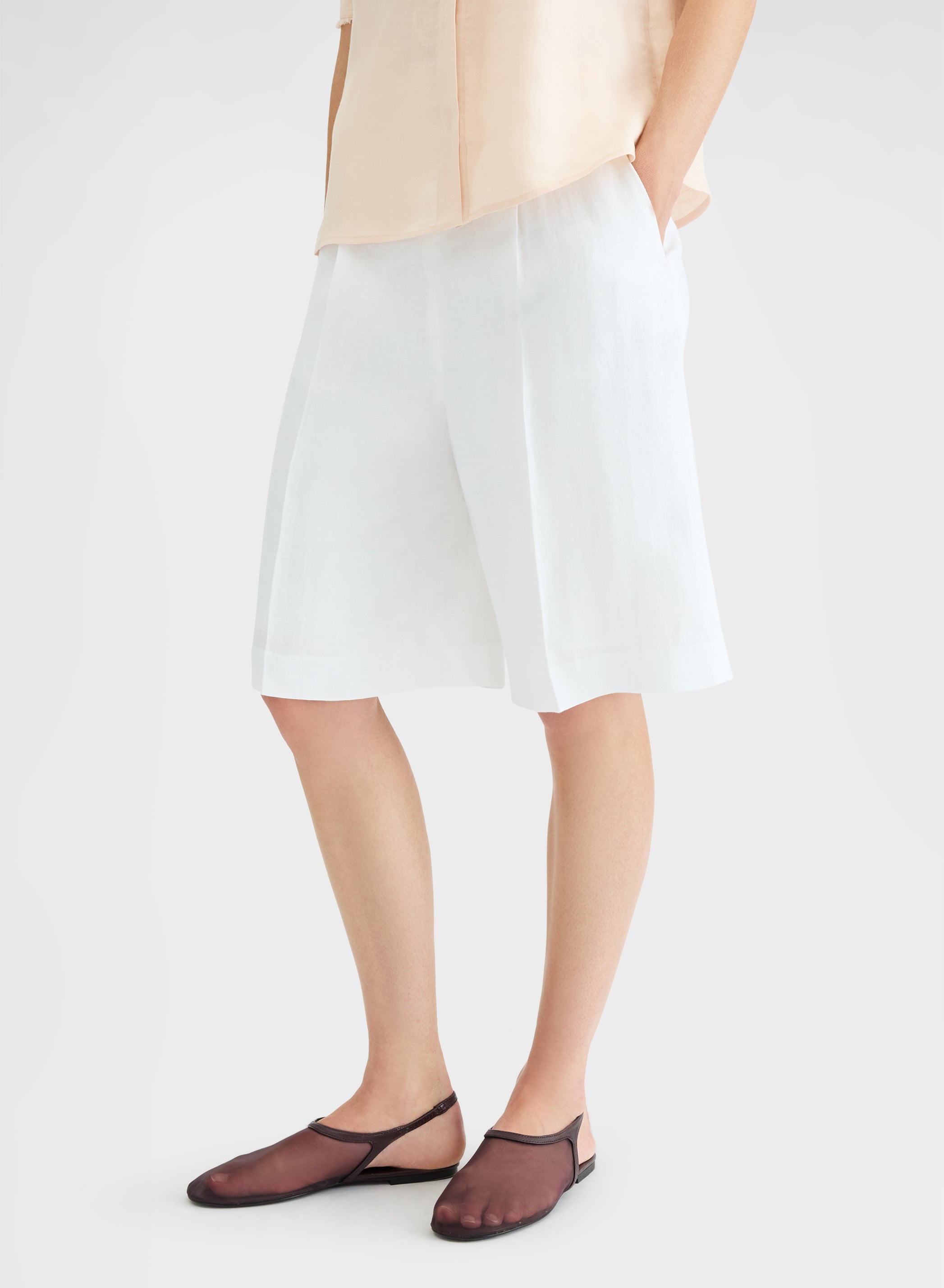 LIGHT LINEN SHORTS WHITE