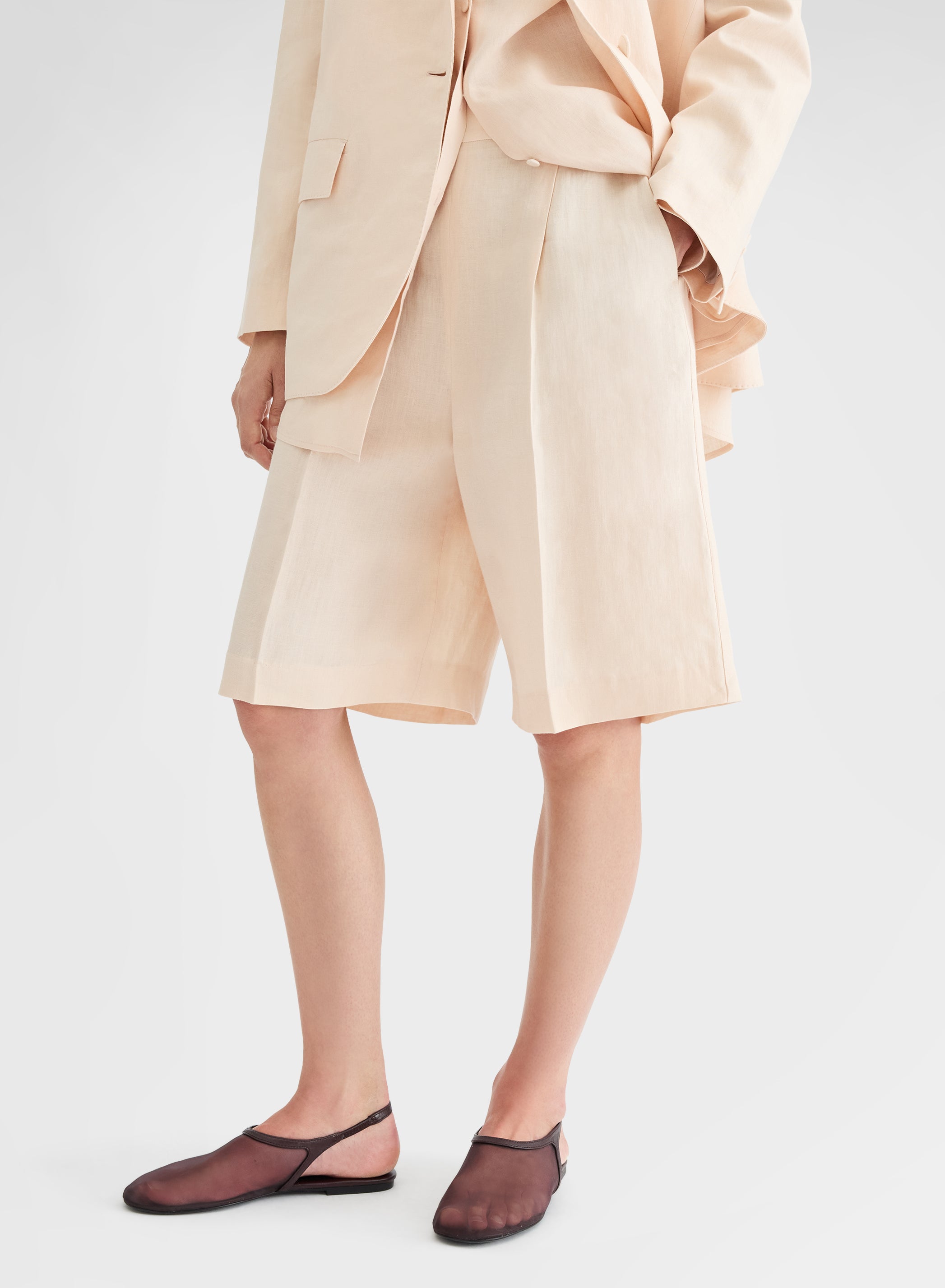 LIGHT LINEN SHORTS PEACH
