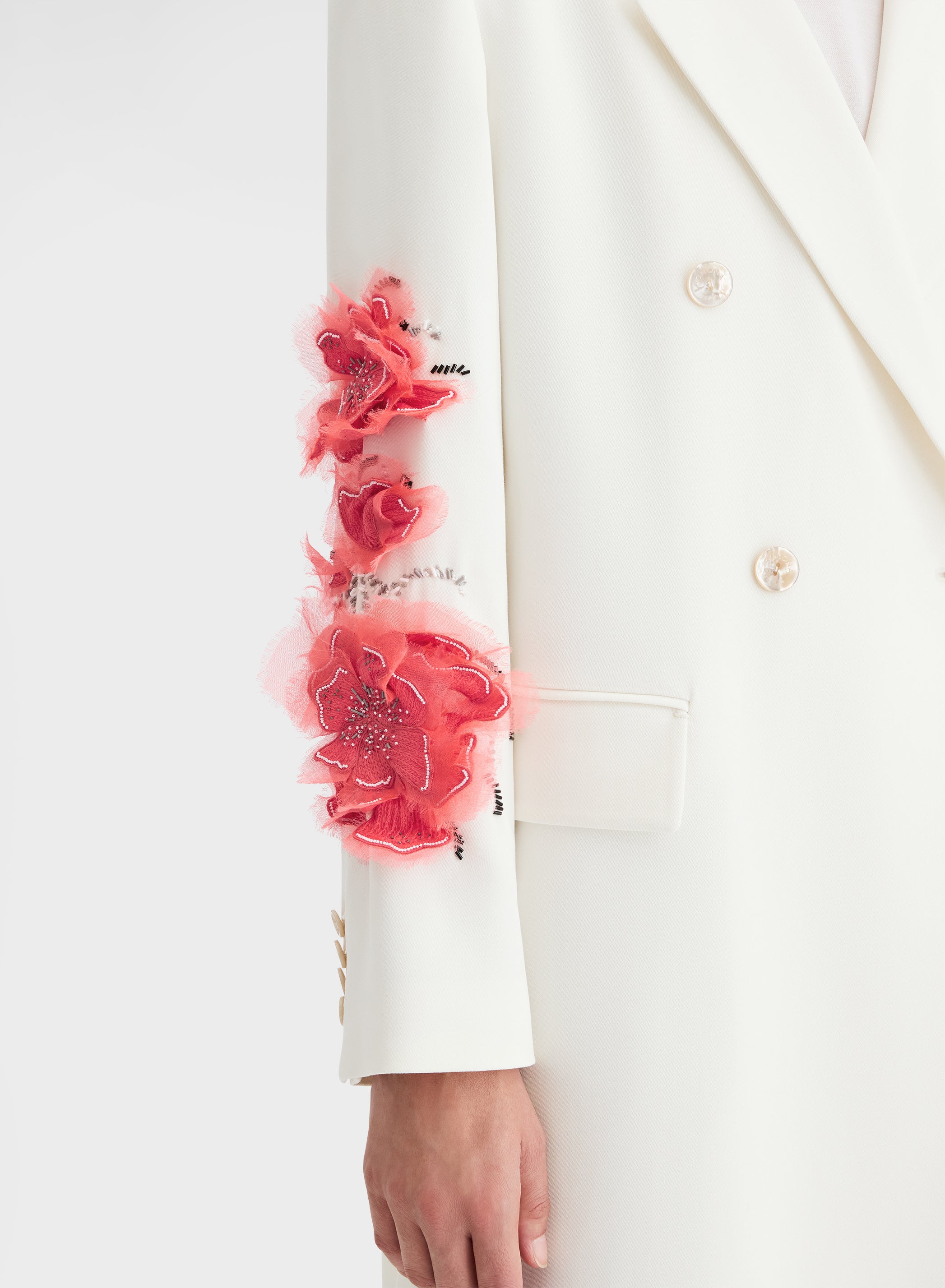 FLOWER FLUID WOOL COAT WHITE