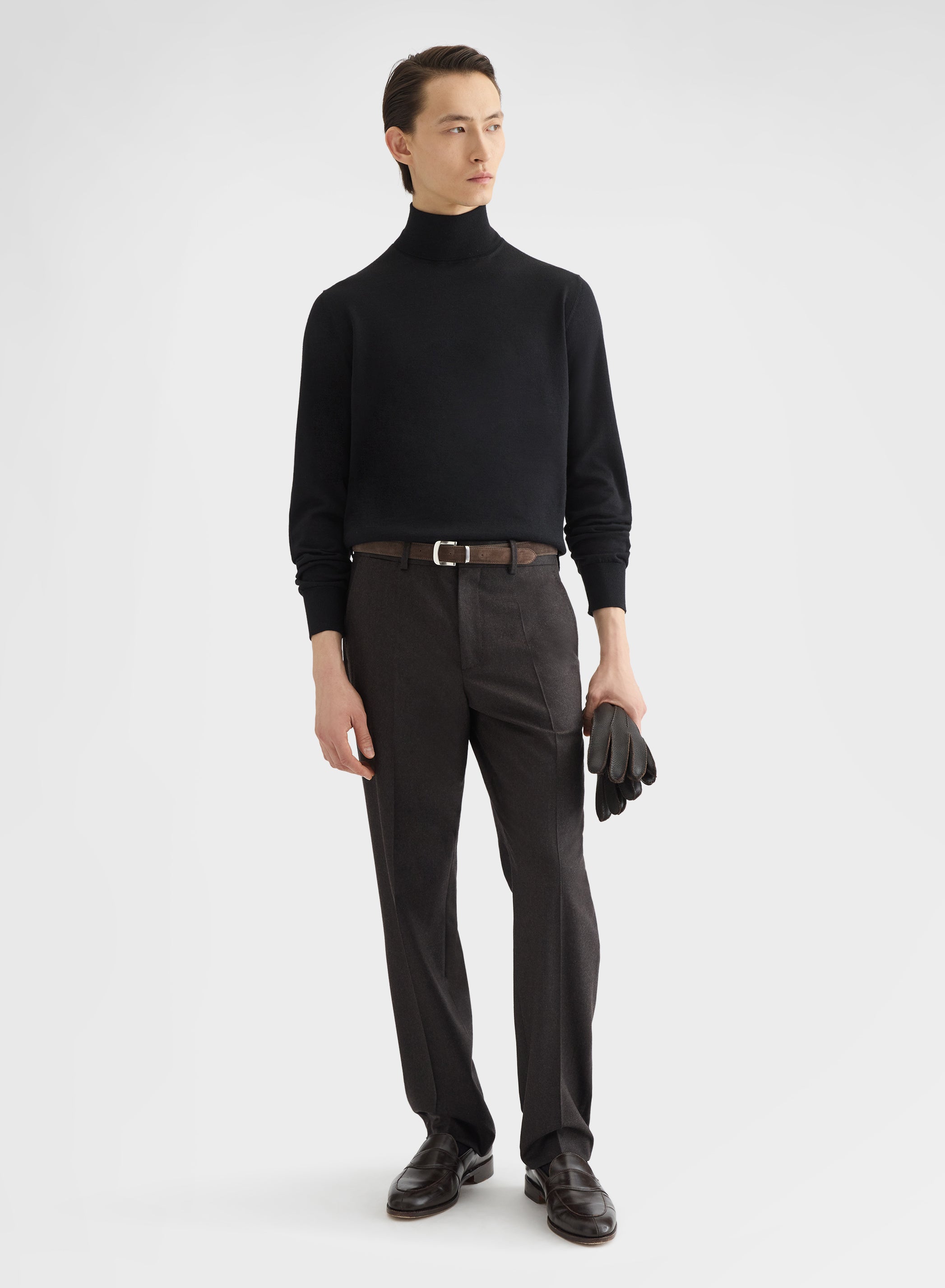 FINE WOOL SILK CASHMERE TURTLENECK BLACK