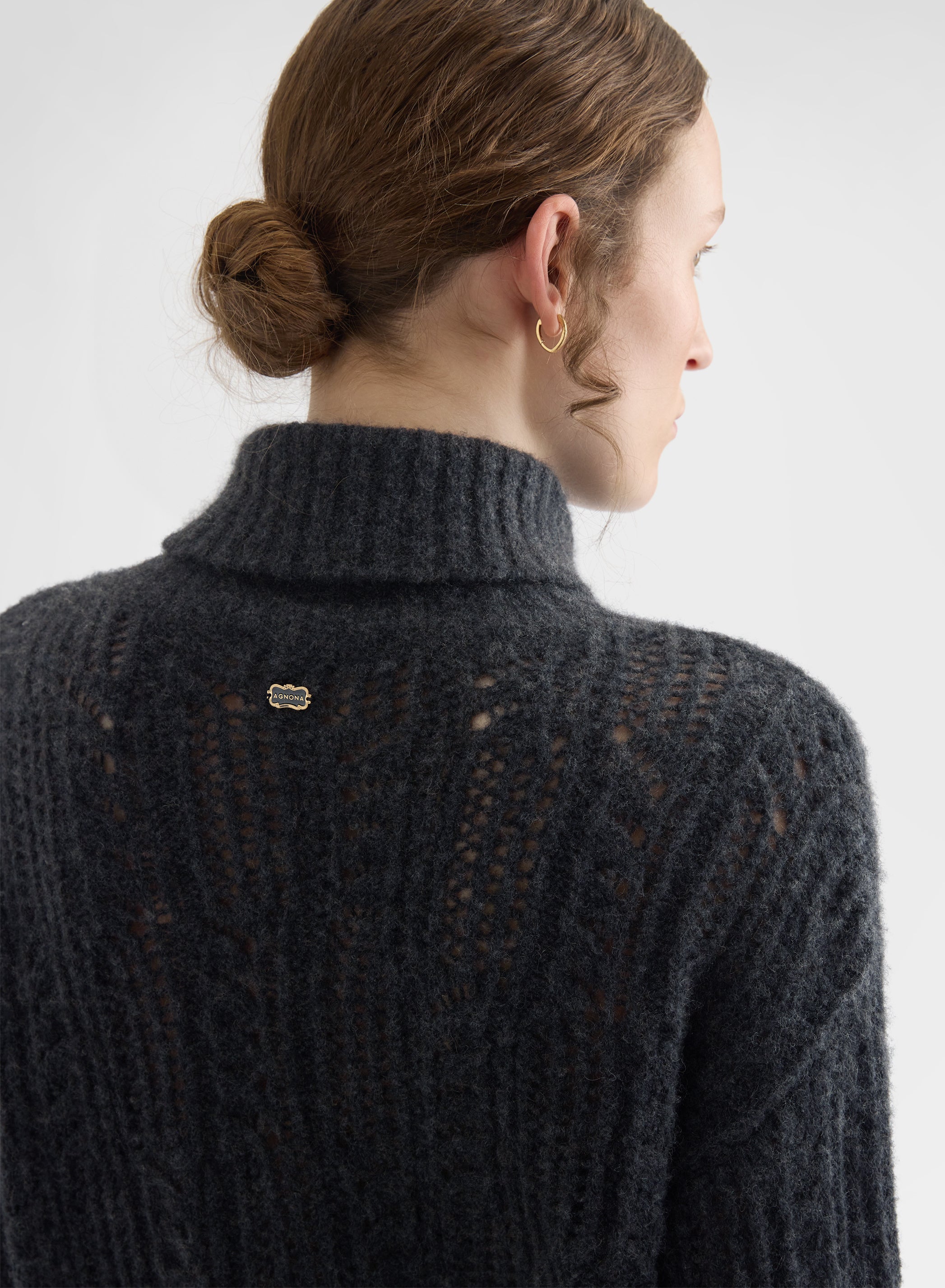 OPENWORK CASHMERE SILK TURTLENECK CHARCOAL