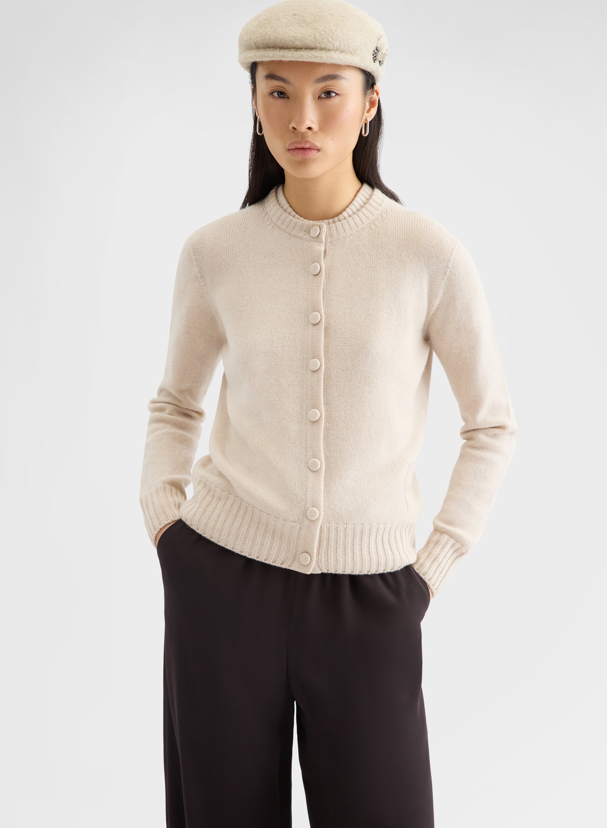 LIPSTICK CREWNECK CARDIGAN CASHMERE GREIGE