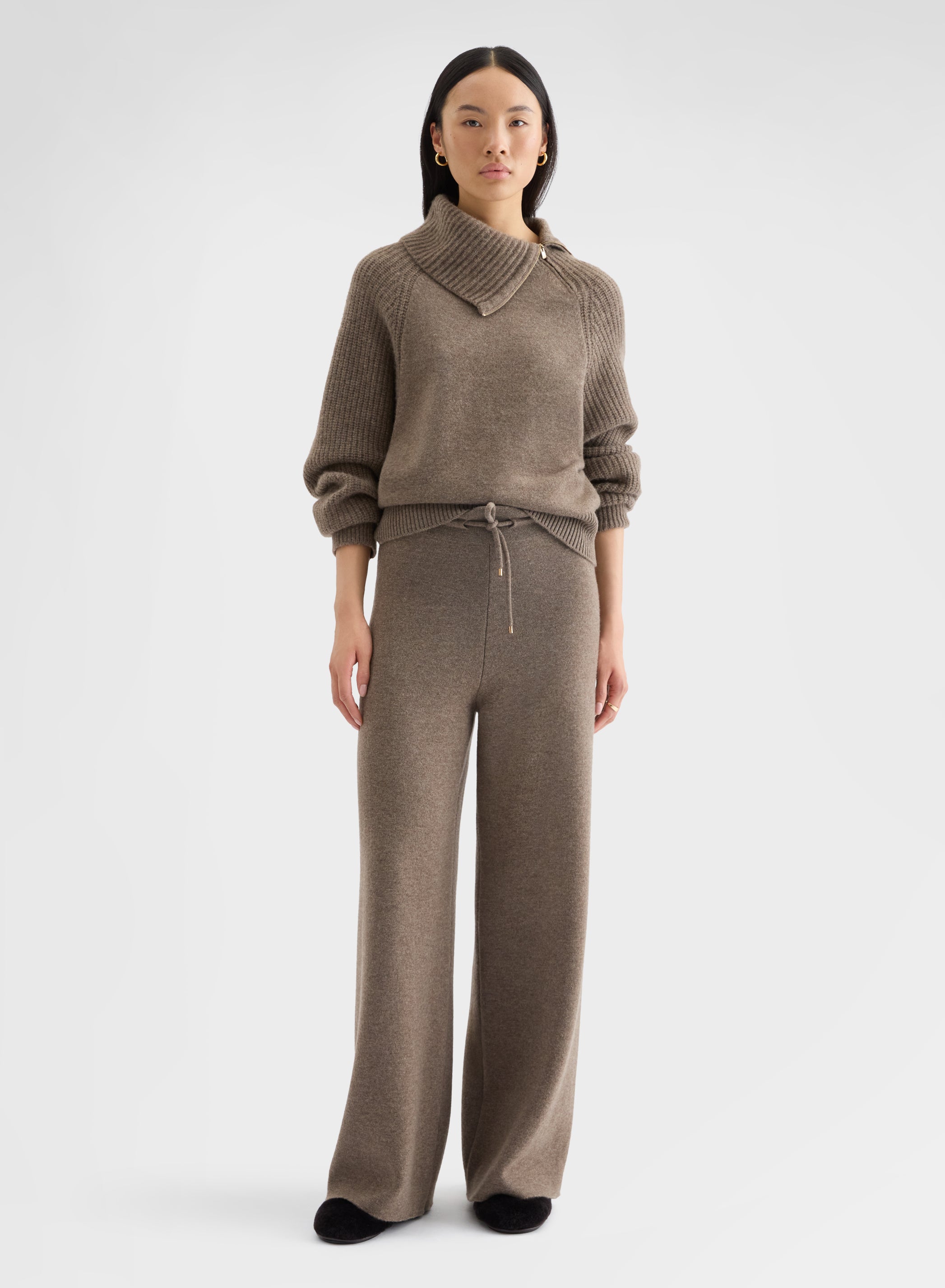 CASHMERE WOOL SILK JOGGERS MOCHA