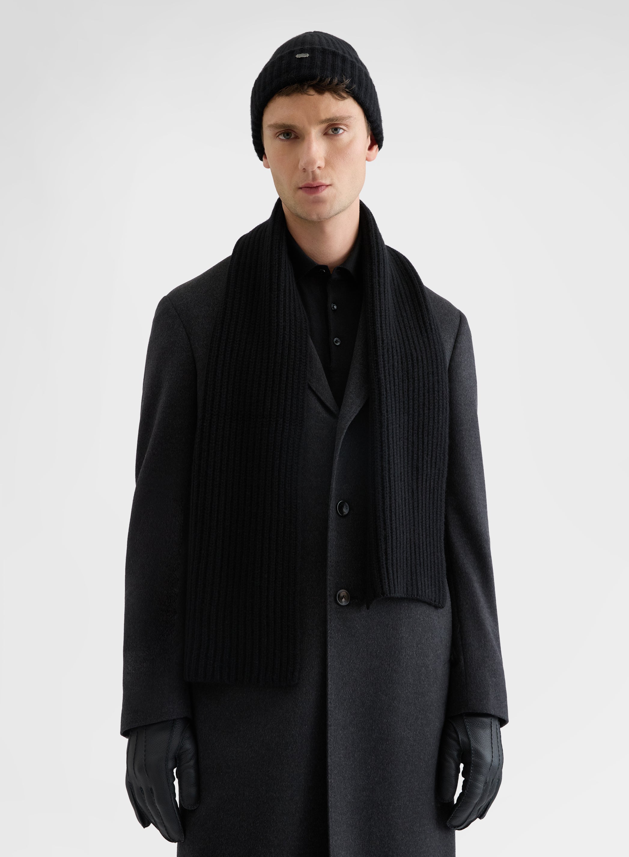 CASHMERE ENGLISH RIB KNITTED SCARF BLACK
