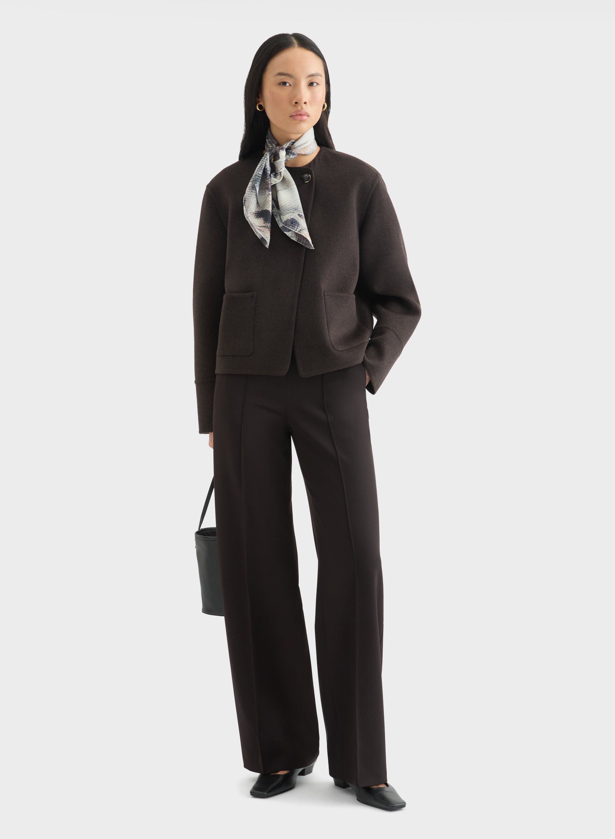 FLUID WOOL NEW YORK STRAIGHT PANTS EBONY
