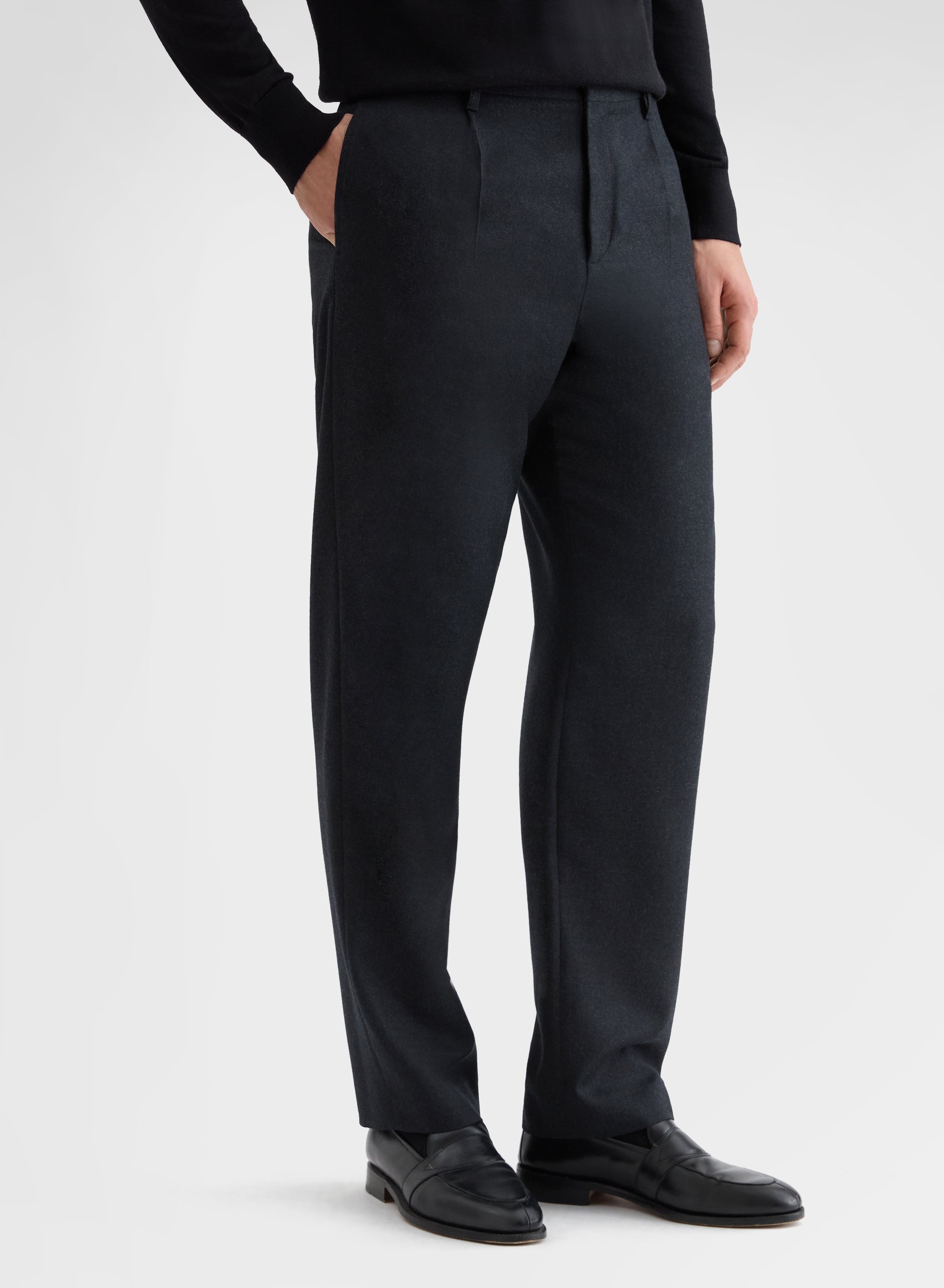 LIGHT WOOL FLANNEL ONE PLEAT TROUSERS CHARCOAL