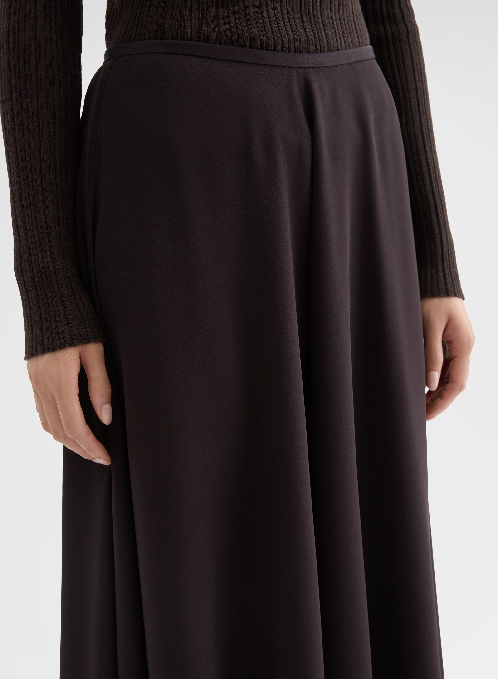 MATT SILK BLEND HIGH WAISTED WIDE MIDI SKIRT EBONY