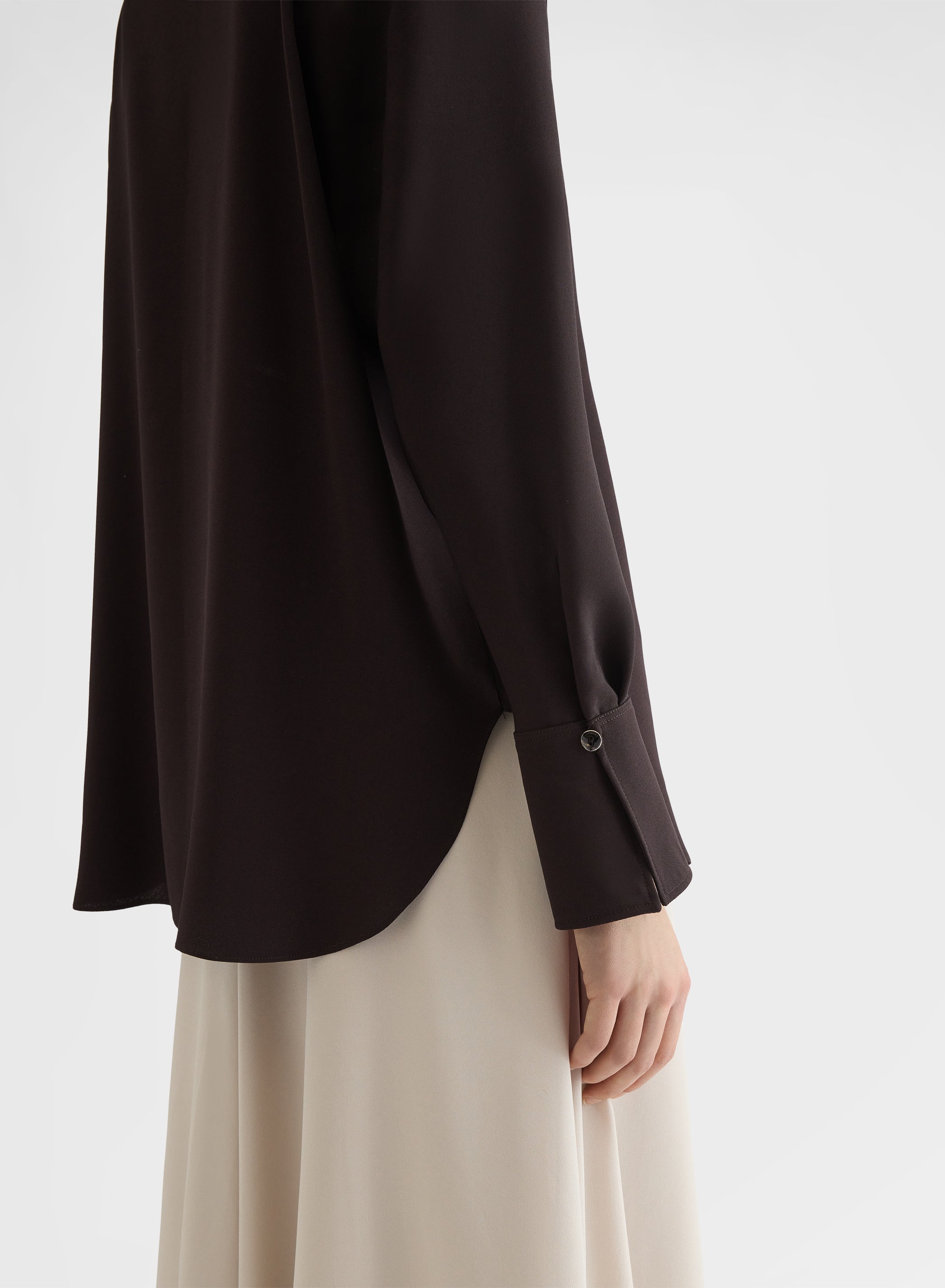 MATT SILK BLEND SCARF BLOUSE EBONY