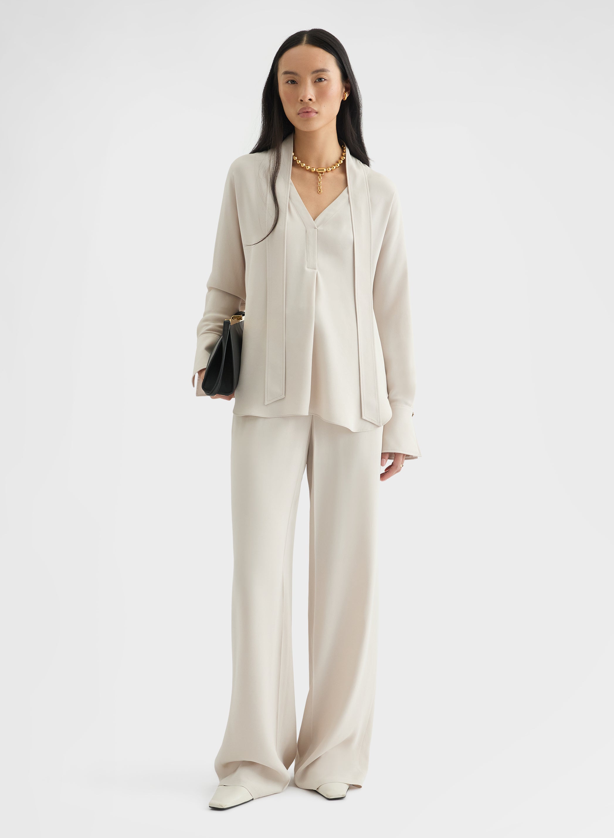MATT SILK BLEND SCARF BLOUSE GREIGE