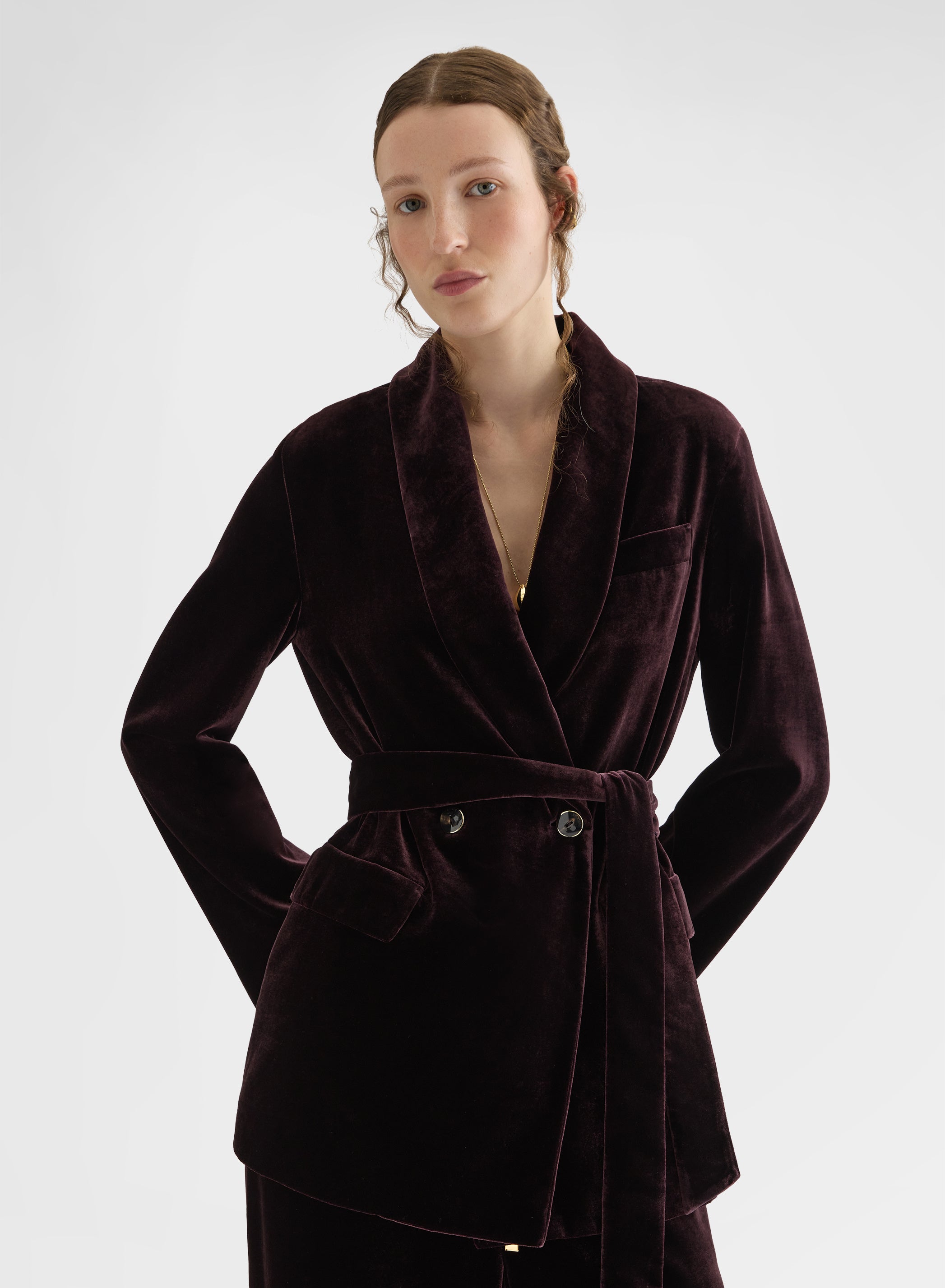 SILK BLEND VELVET DOUBLE BREASTED BELTED BLAZER BURGUNDY