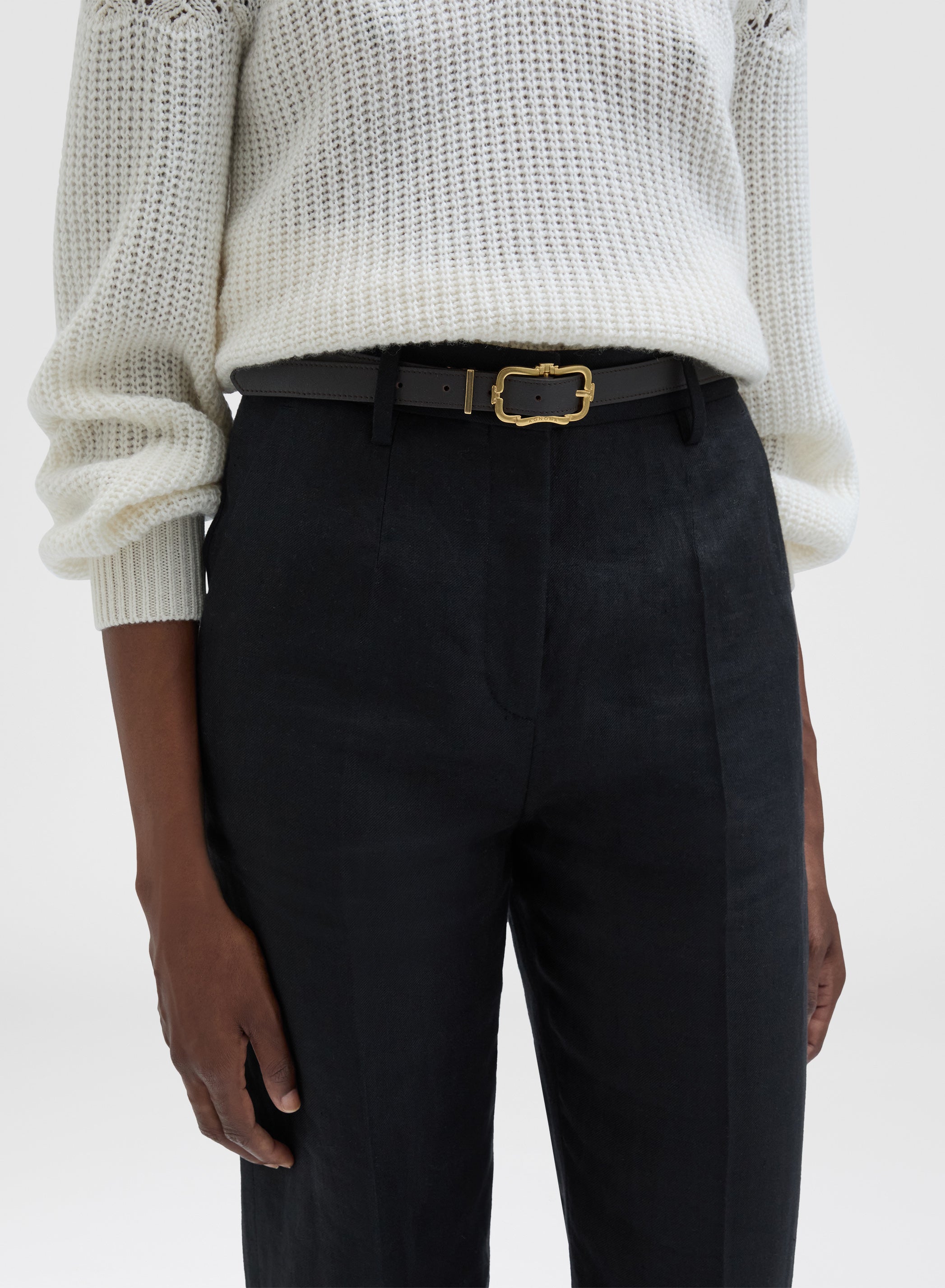 LEATHER THIN LOGO BELT BLACK