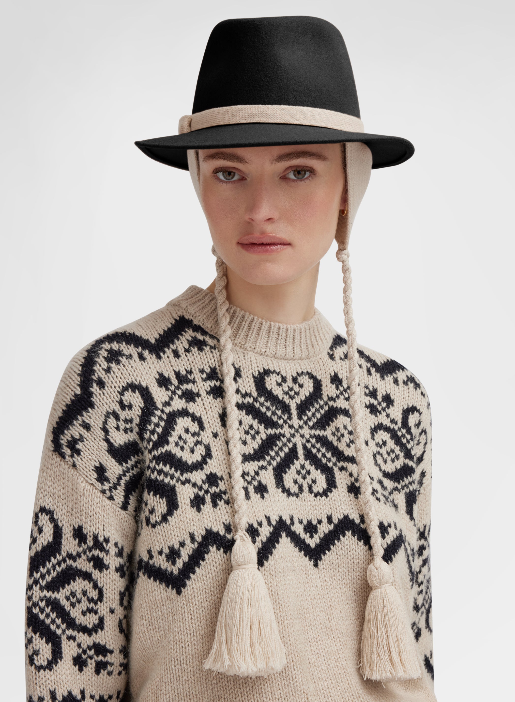 WOMAN WOOL FELT HAT BLACK