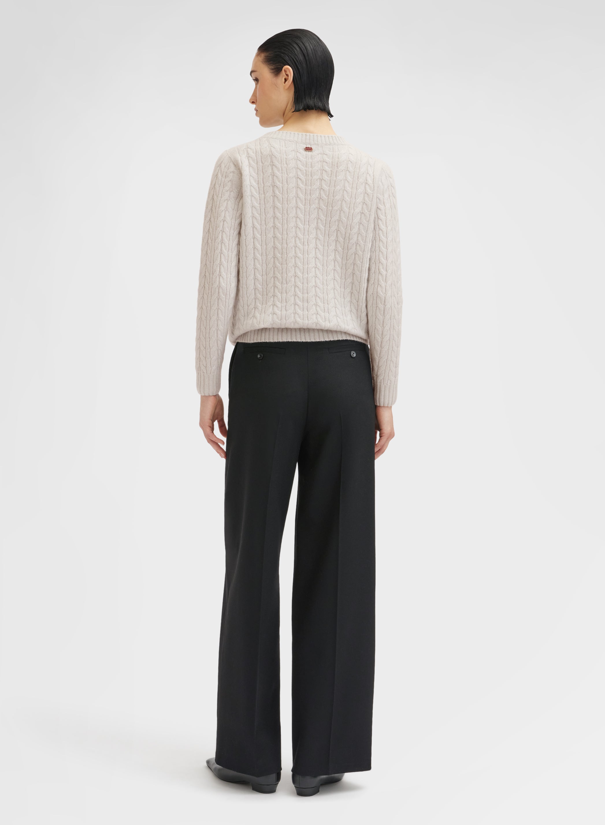 LONG SLEEVE CREWNECK CASHMERE PLAIT MOON