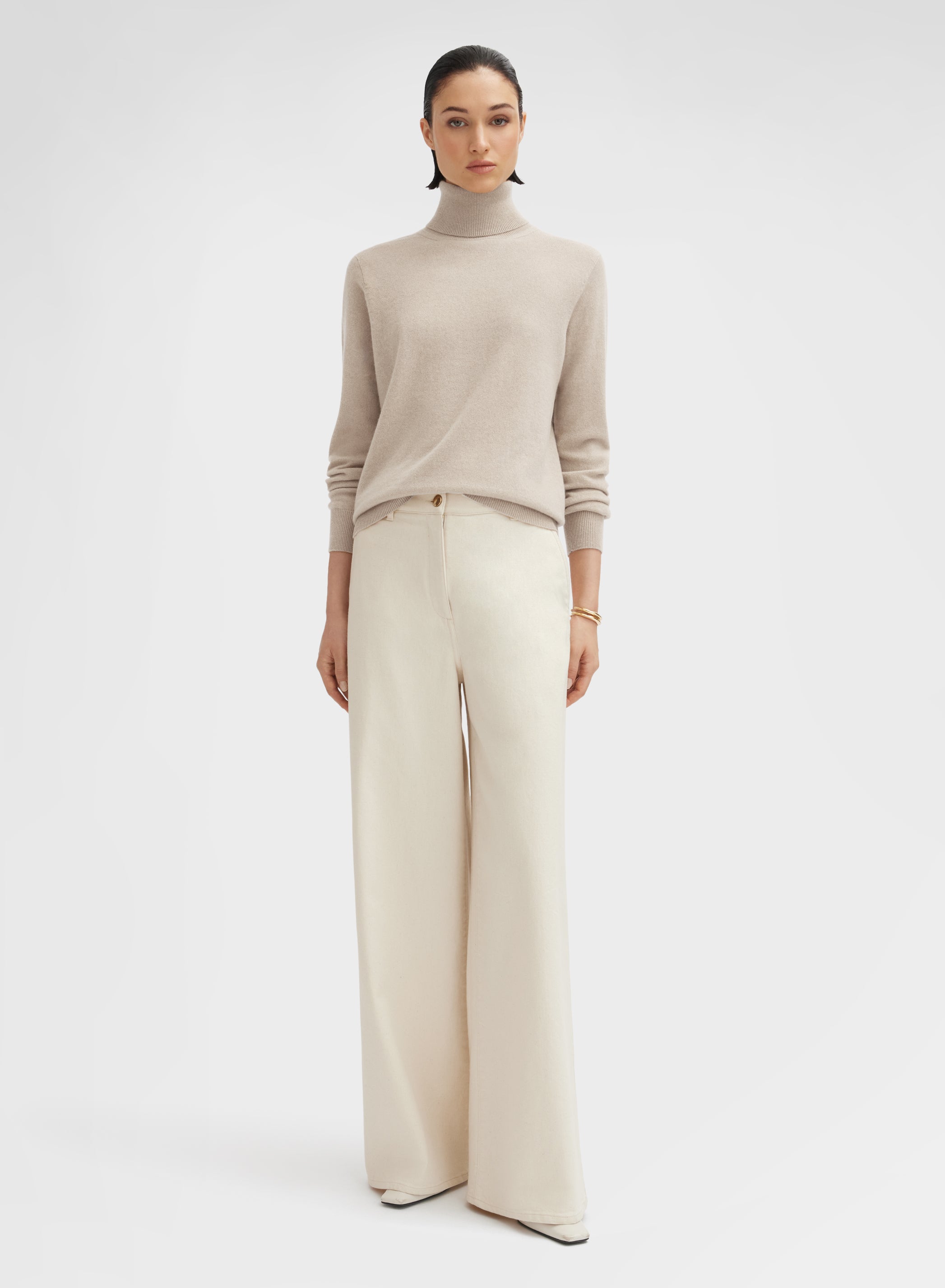 LONG SLEEVE TURTLE NECK CASHMERE RASATO CHAMPAGNE