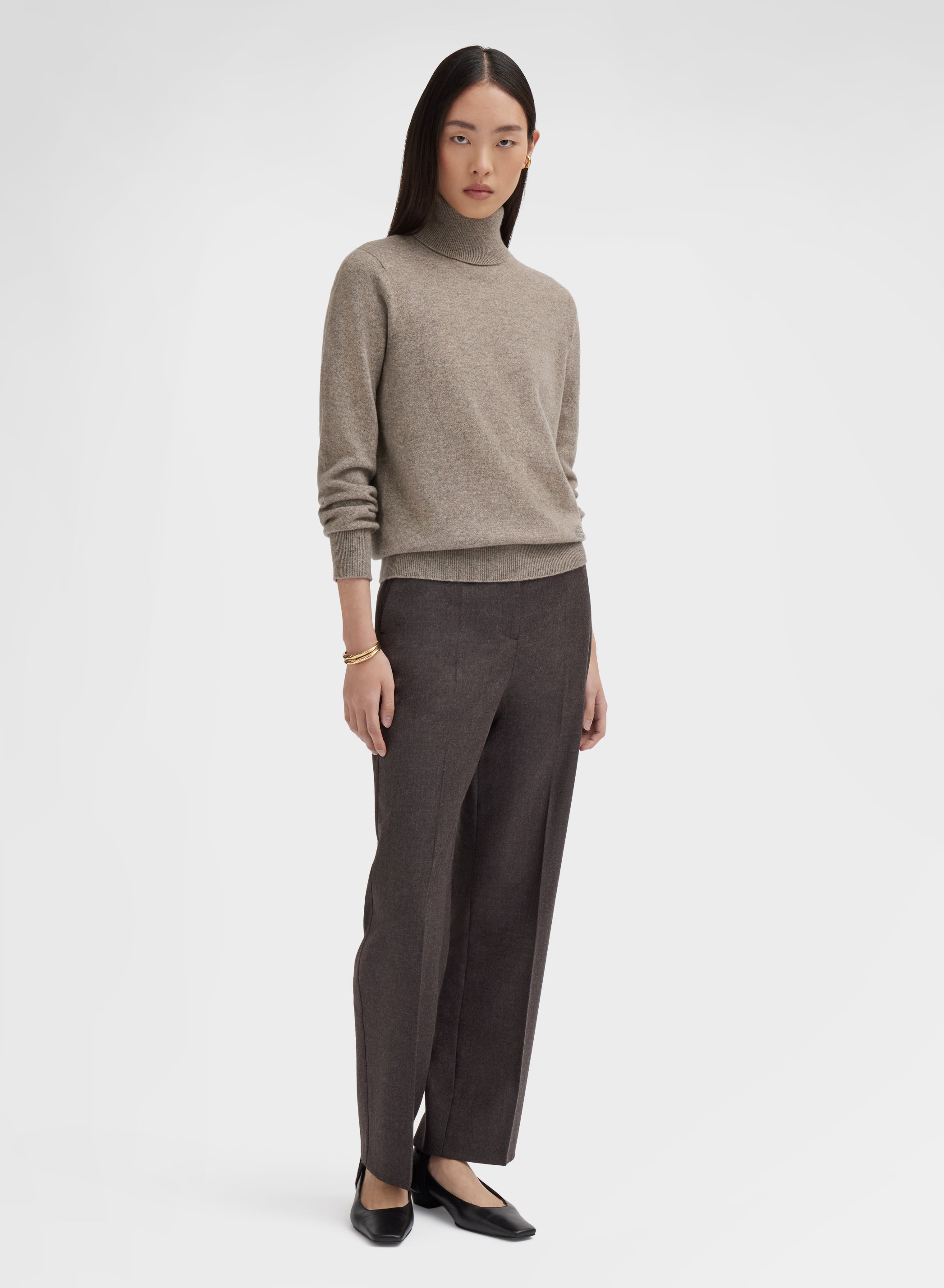 LONG SLEEVE TURTLE NECK CASHMERE RASATO SESAME