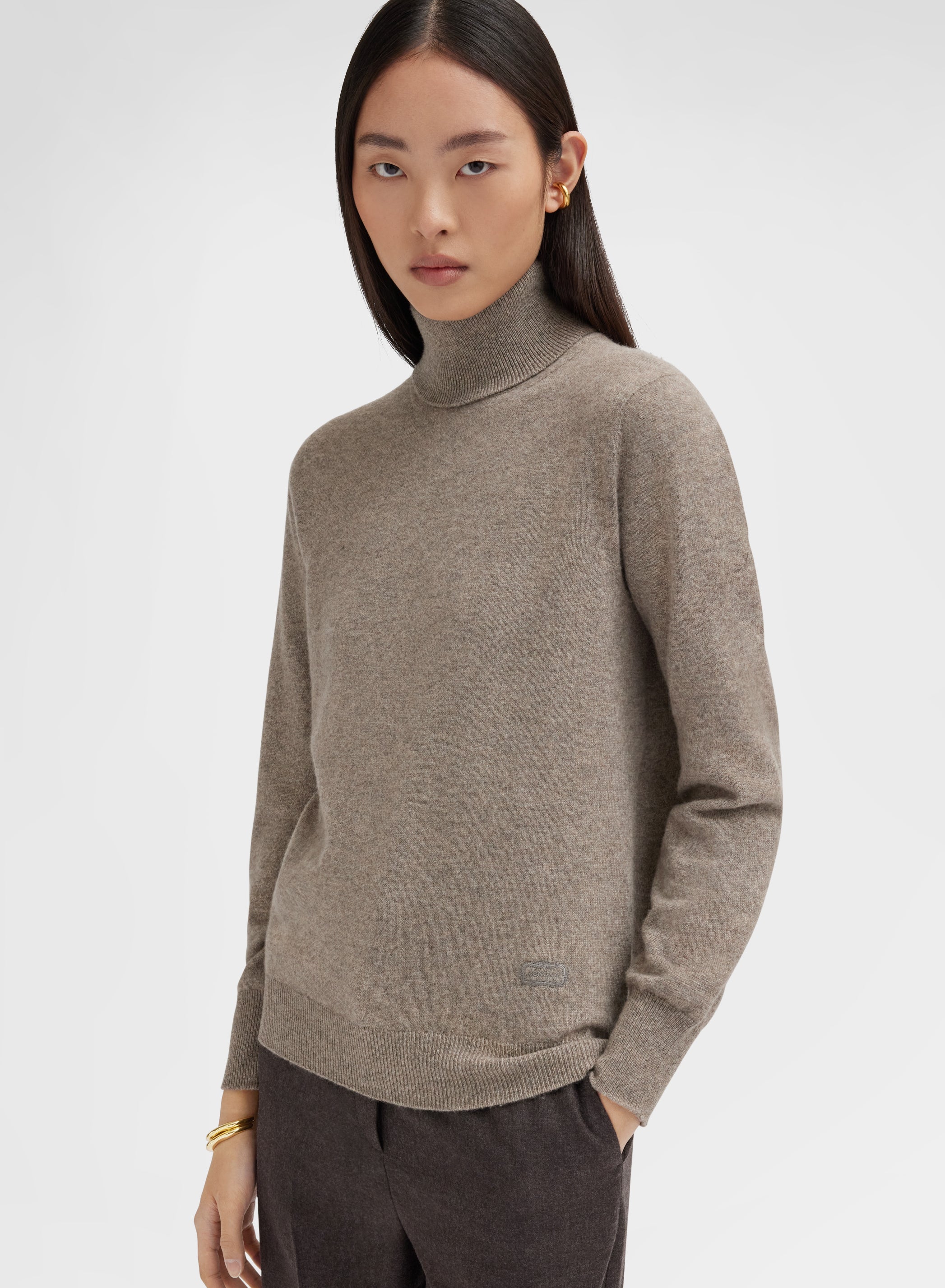 LONG SLEEVE TURTLE NECK CASHMERE RASATO SESAME