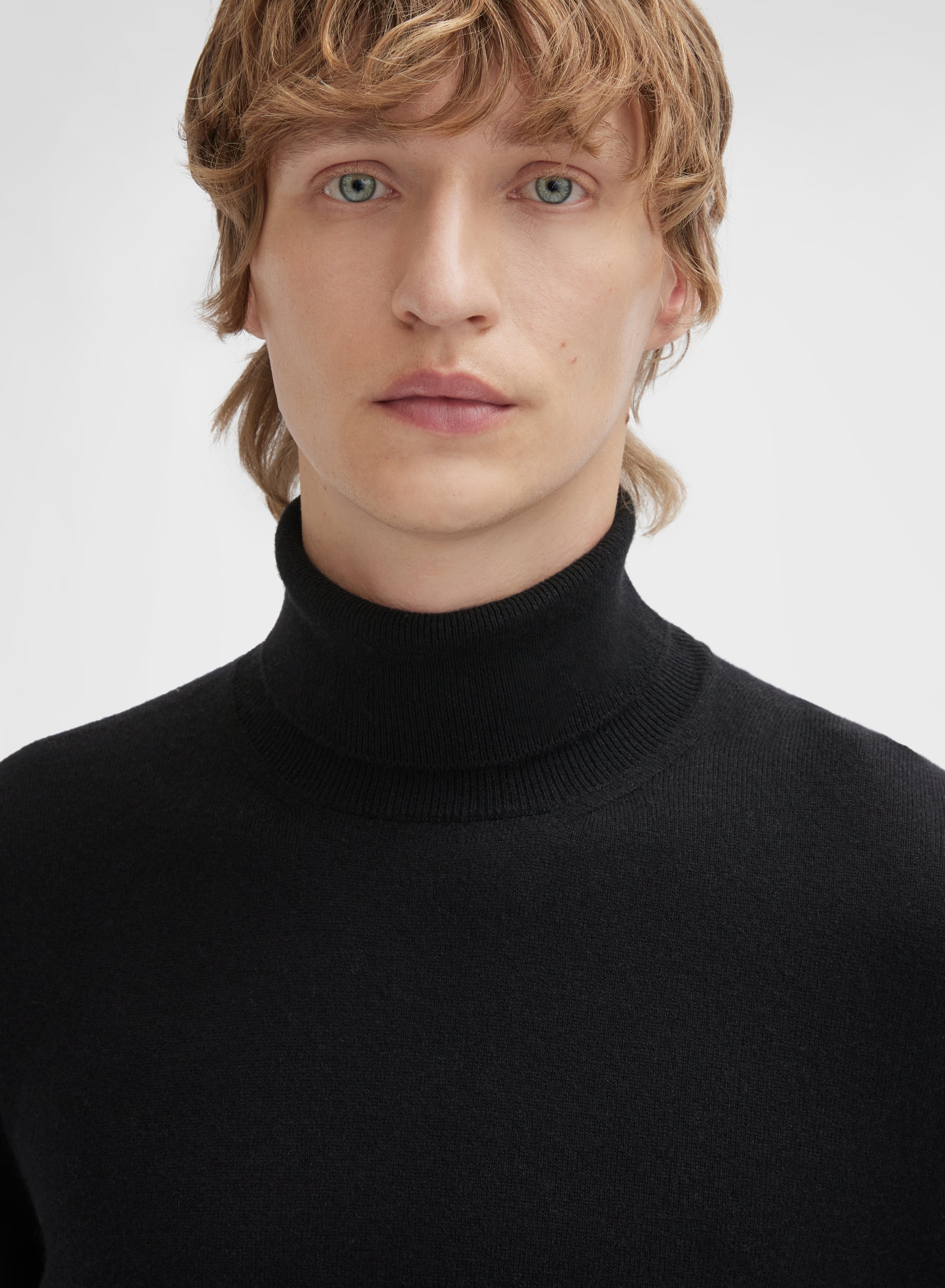 LONG SLEEVE TURTLE NECK CASHMERE RASATO BLACK
