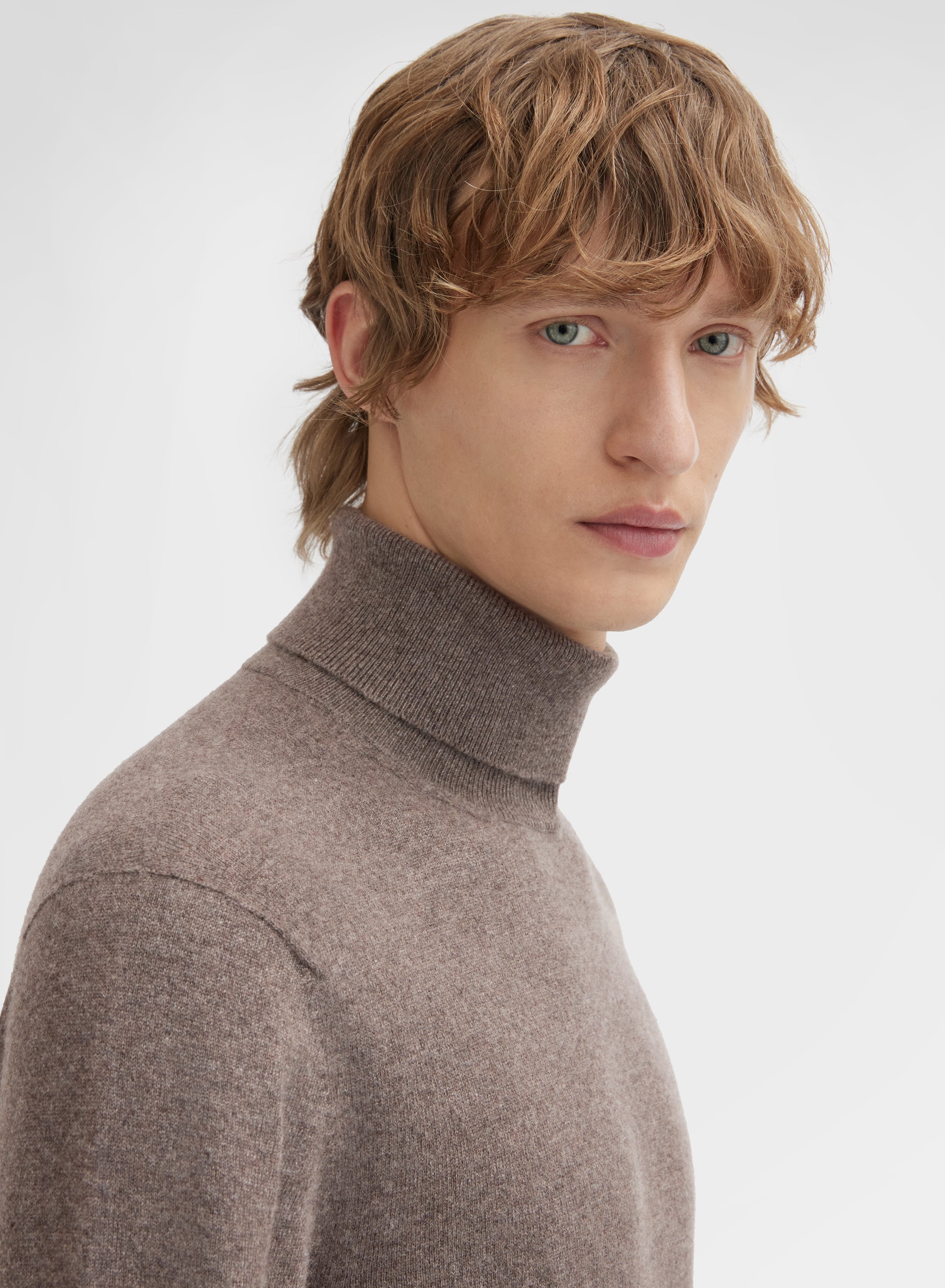 LONG SLEEVE TURTLE NECK CASHMERE RASATO CUMINO