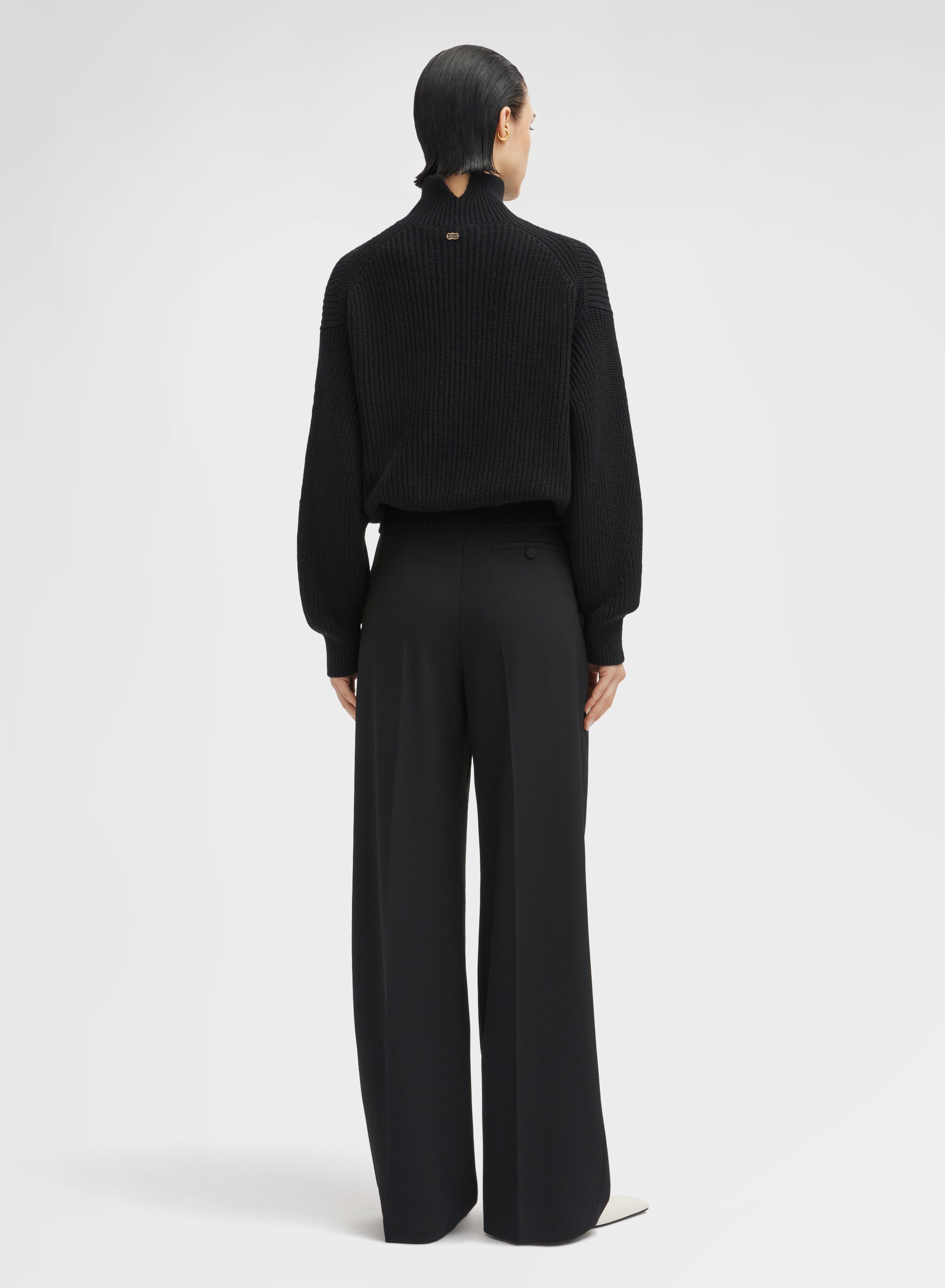 LONG SLEEVE CREWNECK CASHMERE COSTA BLACK