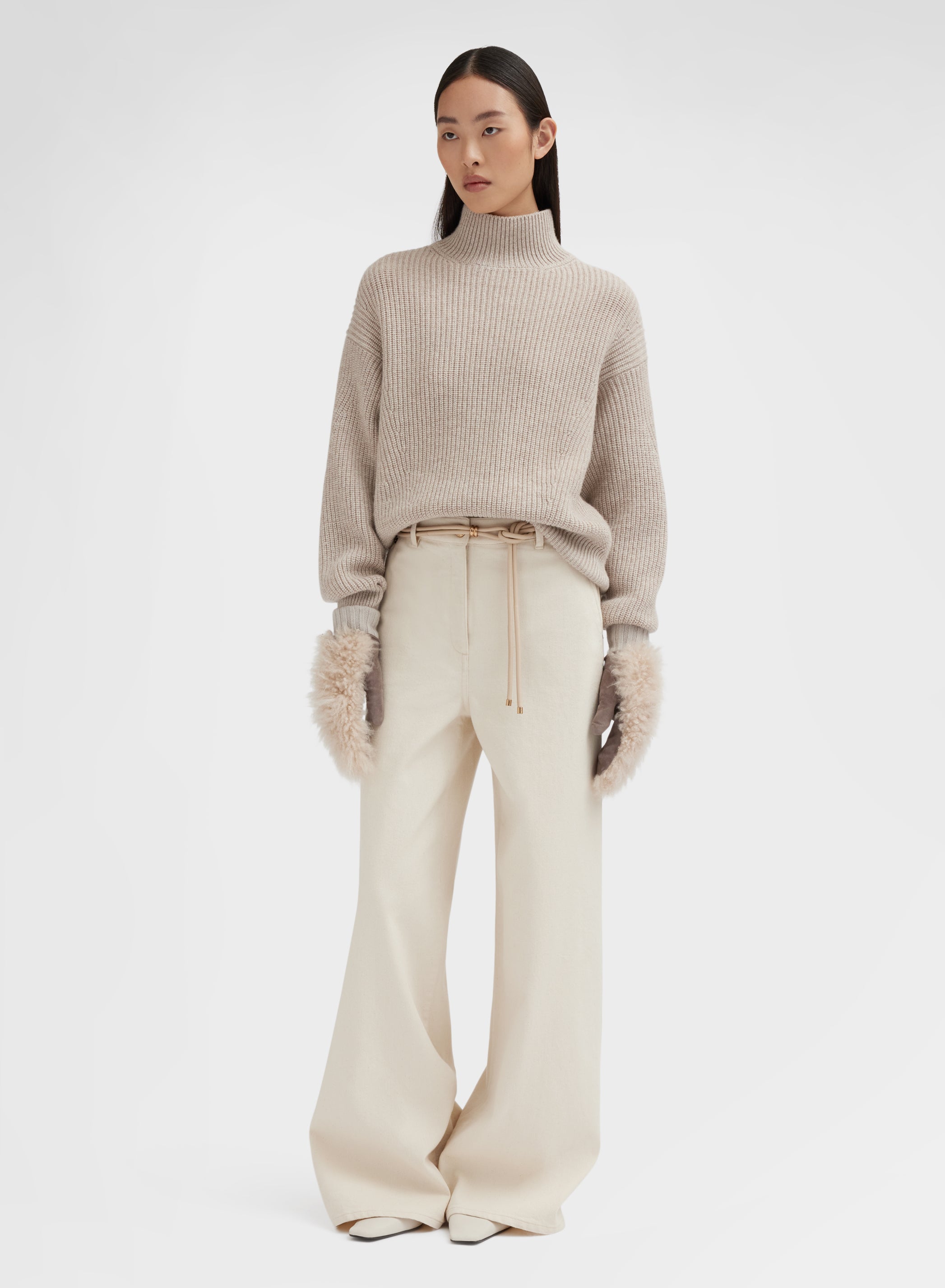 LONG SLEEVE HIGH NECK CASHMERE COSTA ALBINO