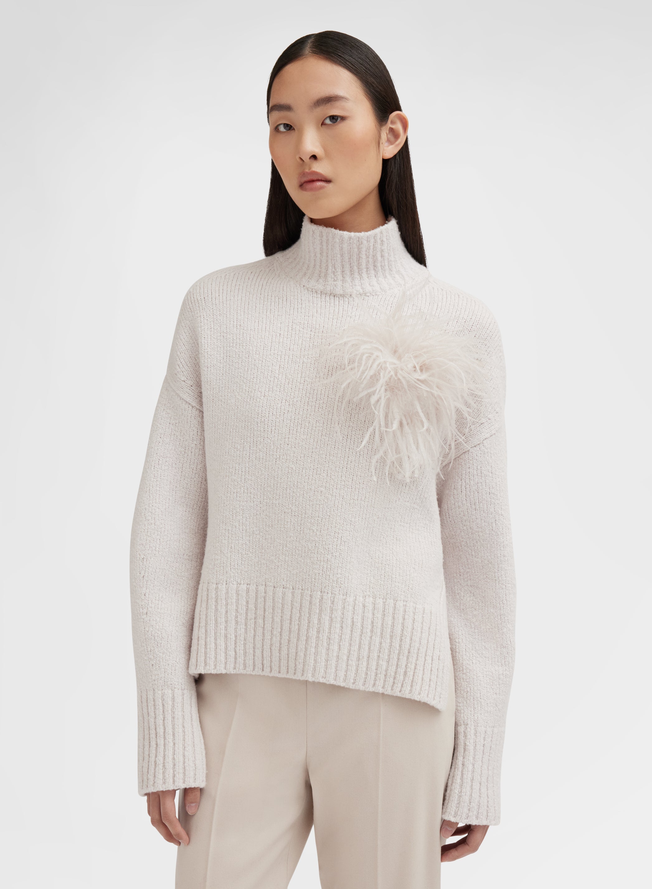 LONG SLEEVE HIGH NECK WHITE