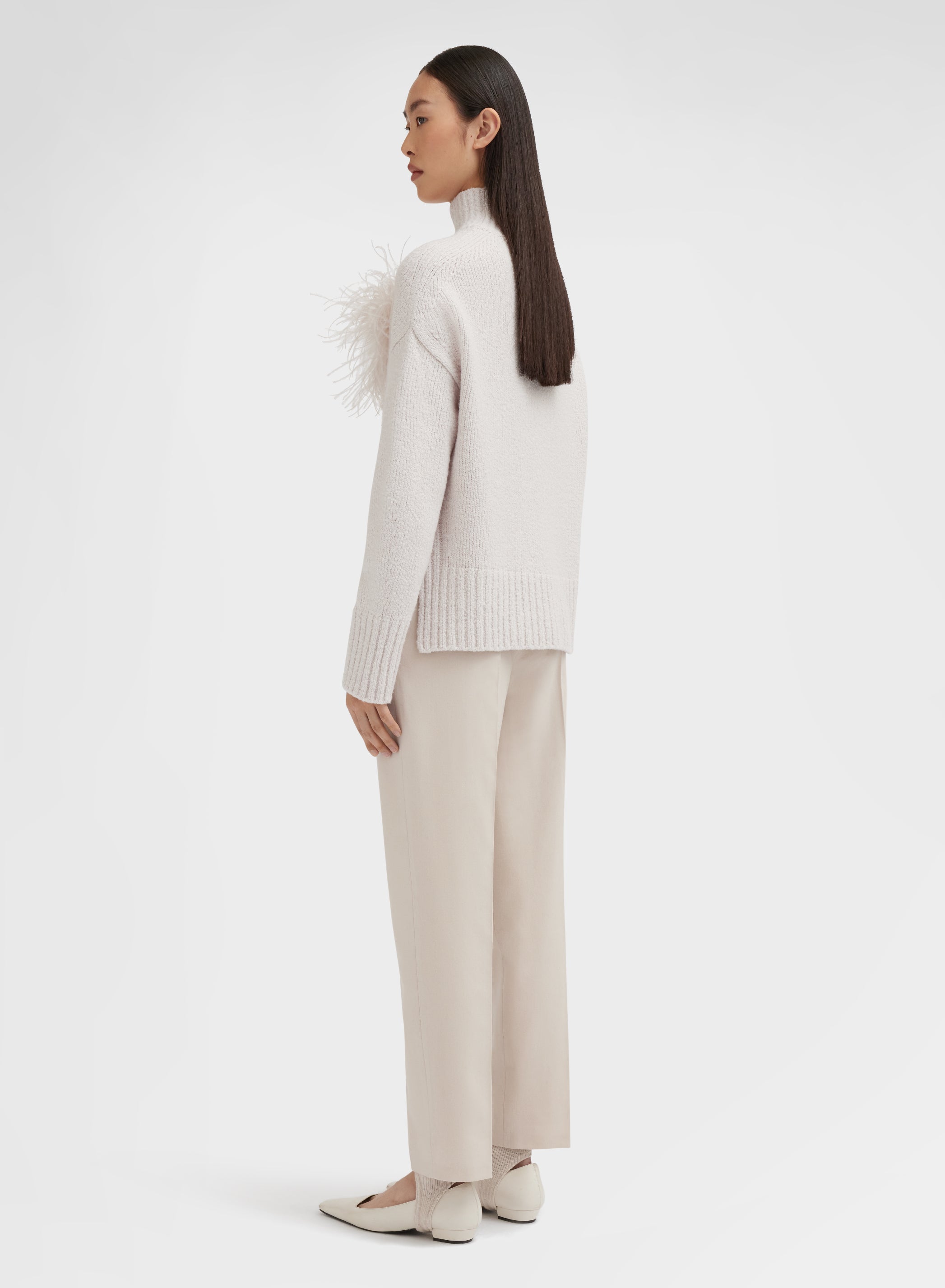 LONG SLEEVE HIGH NECK WHITE