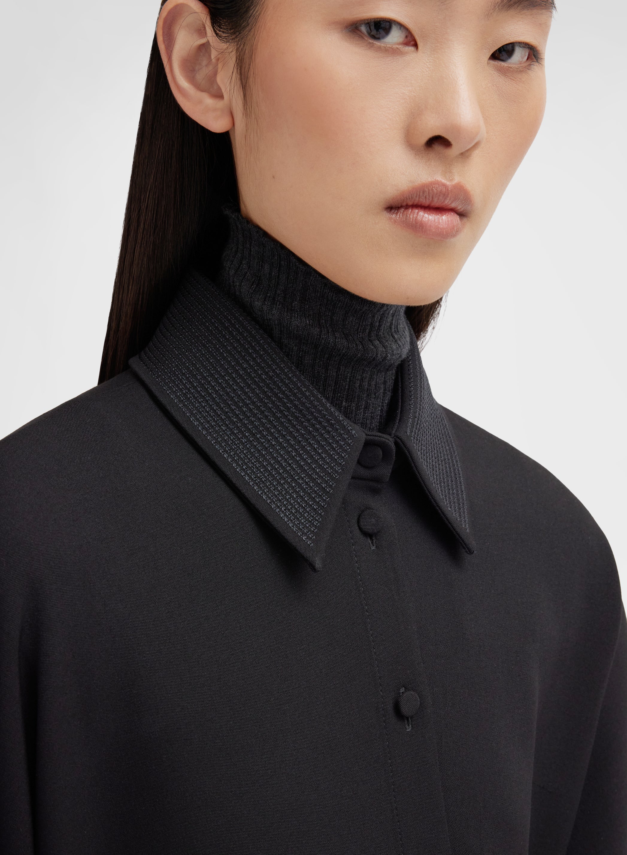 FLUID WOOL DRESS BLACK