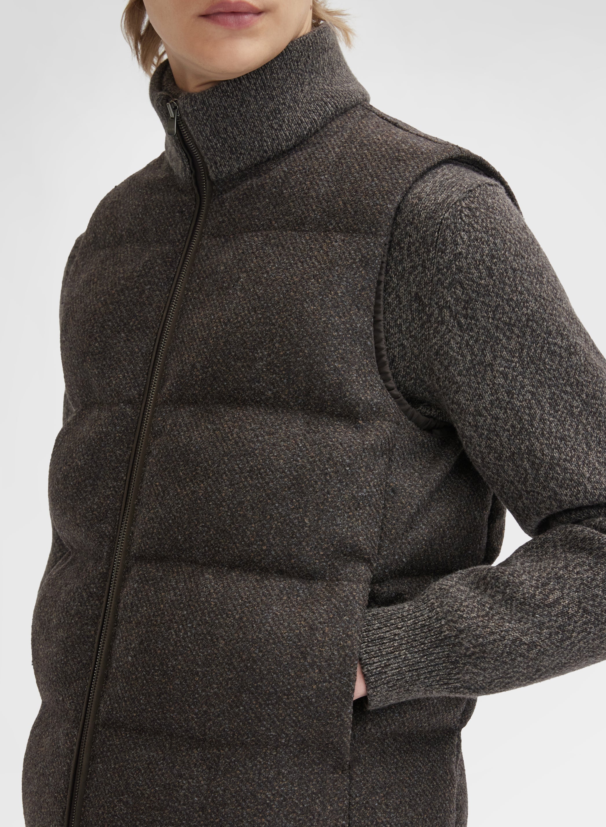 WOOL CASHMERE BOUCLE VEST CUMINO