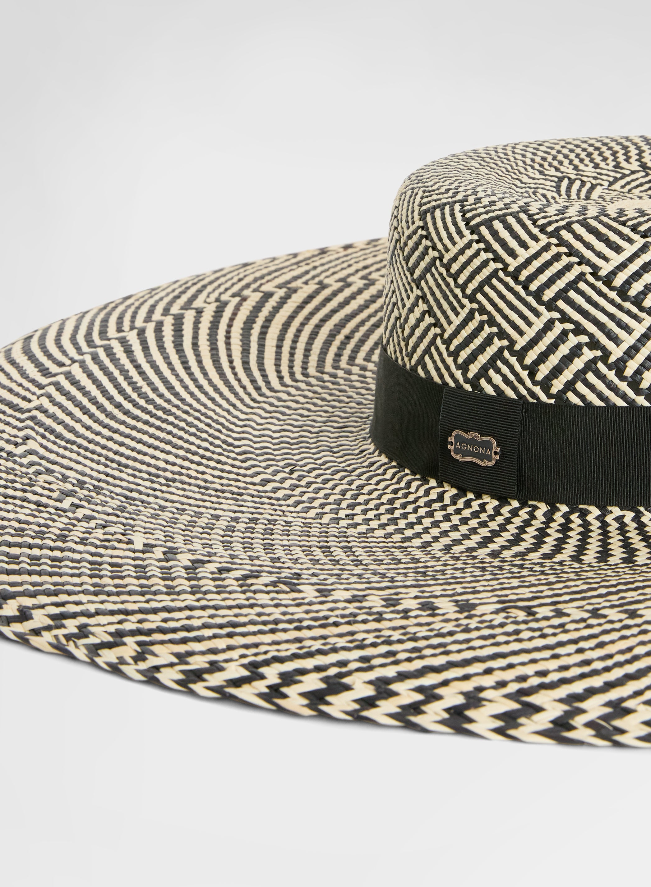 STRAW HAT BLACK