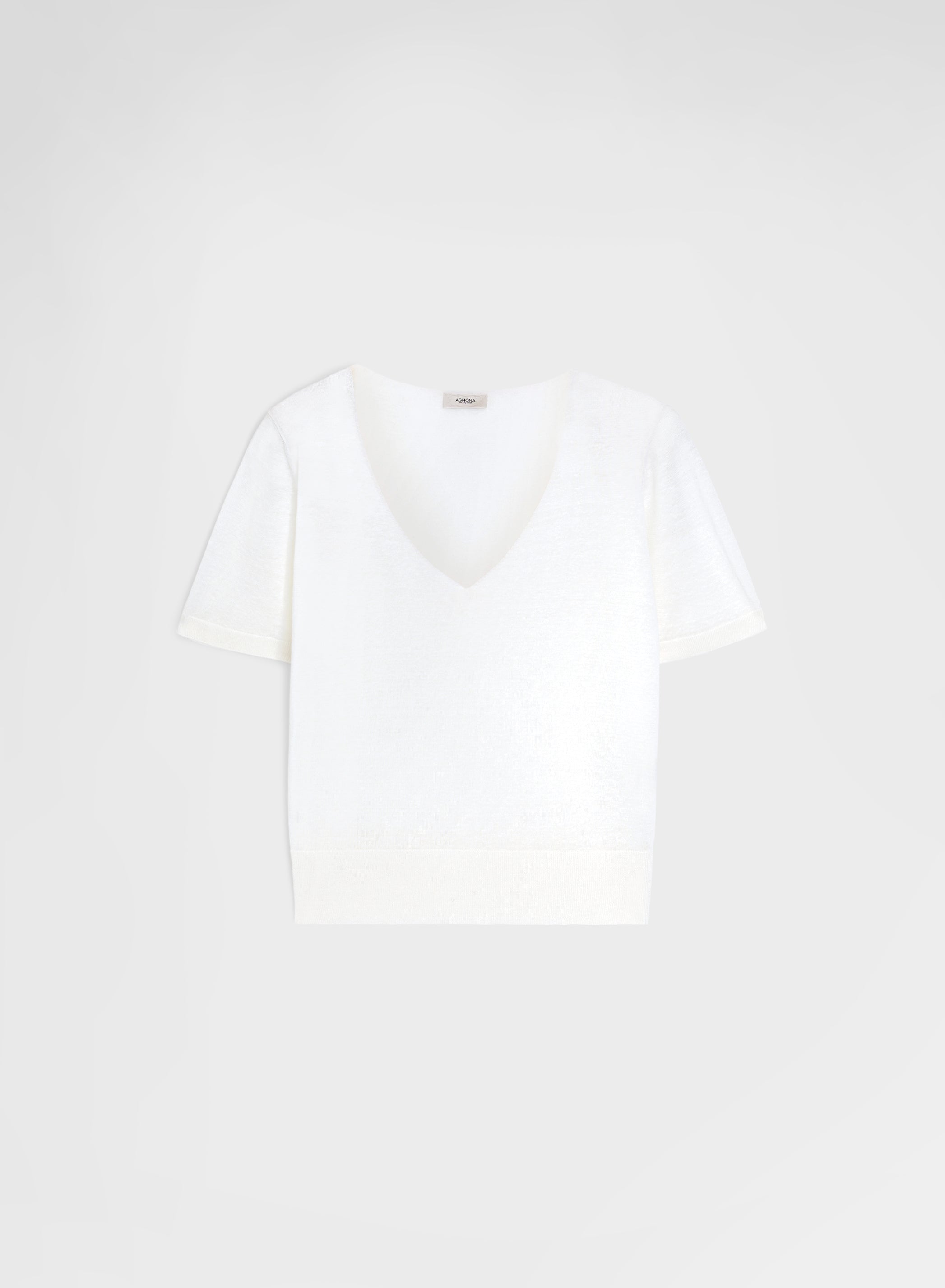 SHORT SLEEVE V-NECK WHITE