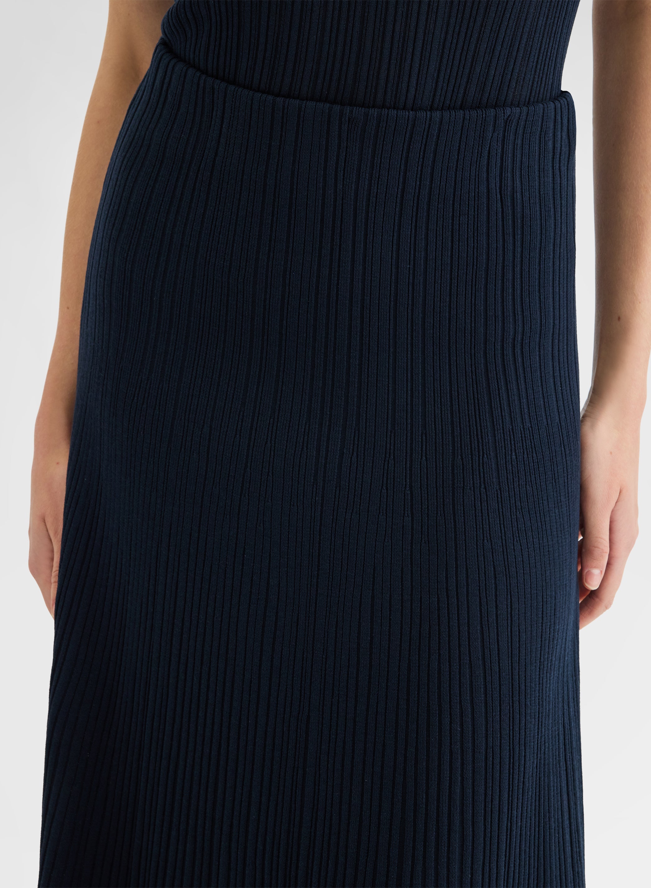 MICRO PLISSE SKIRT NAVY