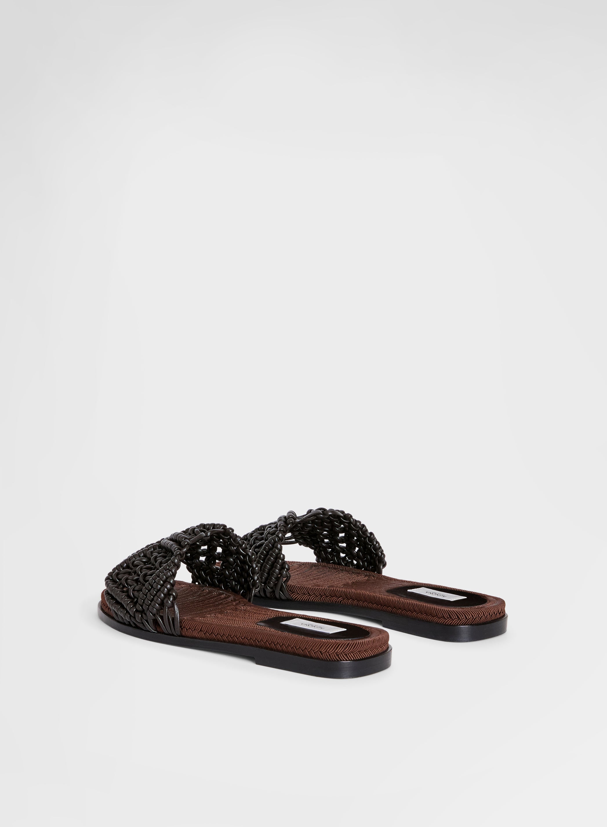 SLIP ON NAPPA CHOCOLATE