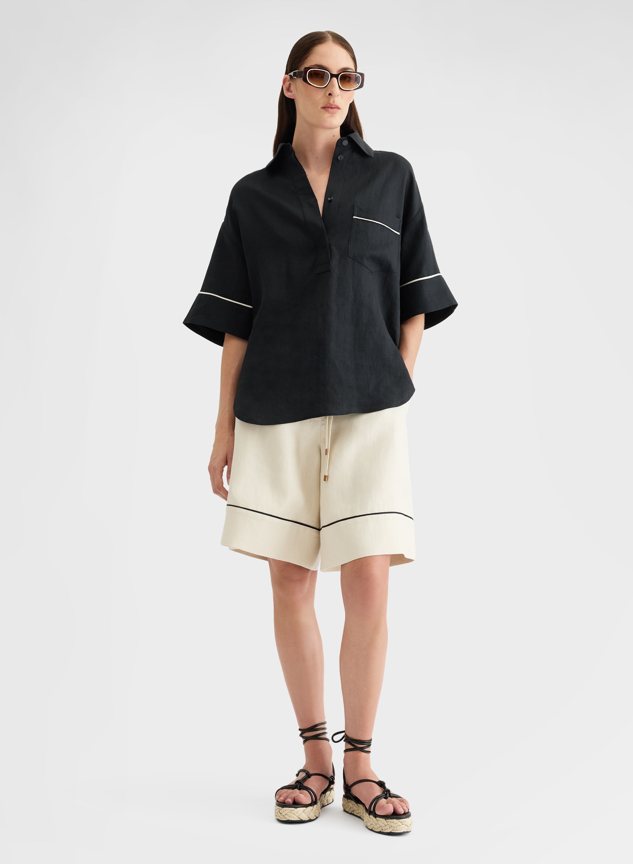 LIGHT LINEN SHIRT BLACK