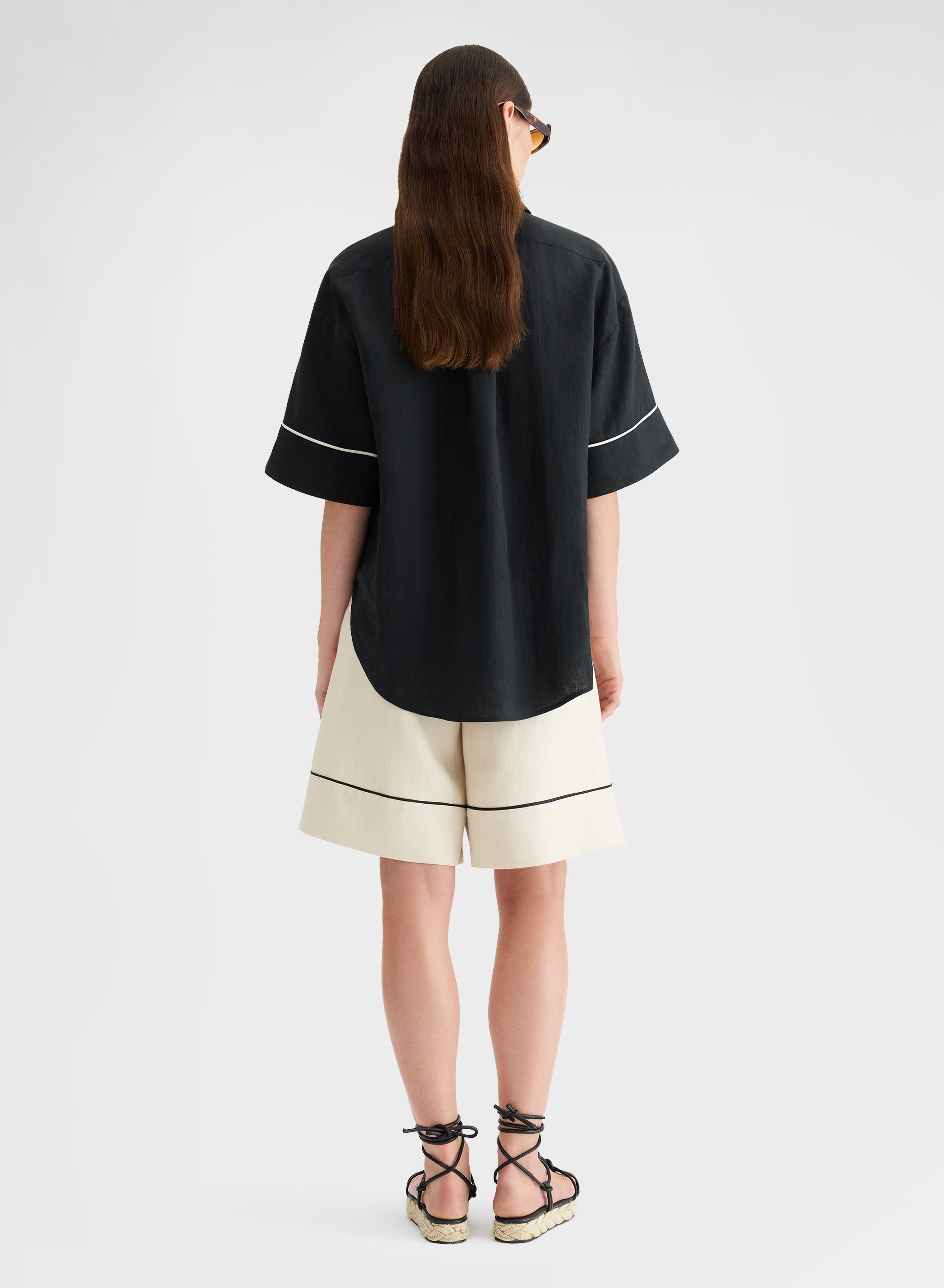 LIGHT LINEN SHIRT BLACK