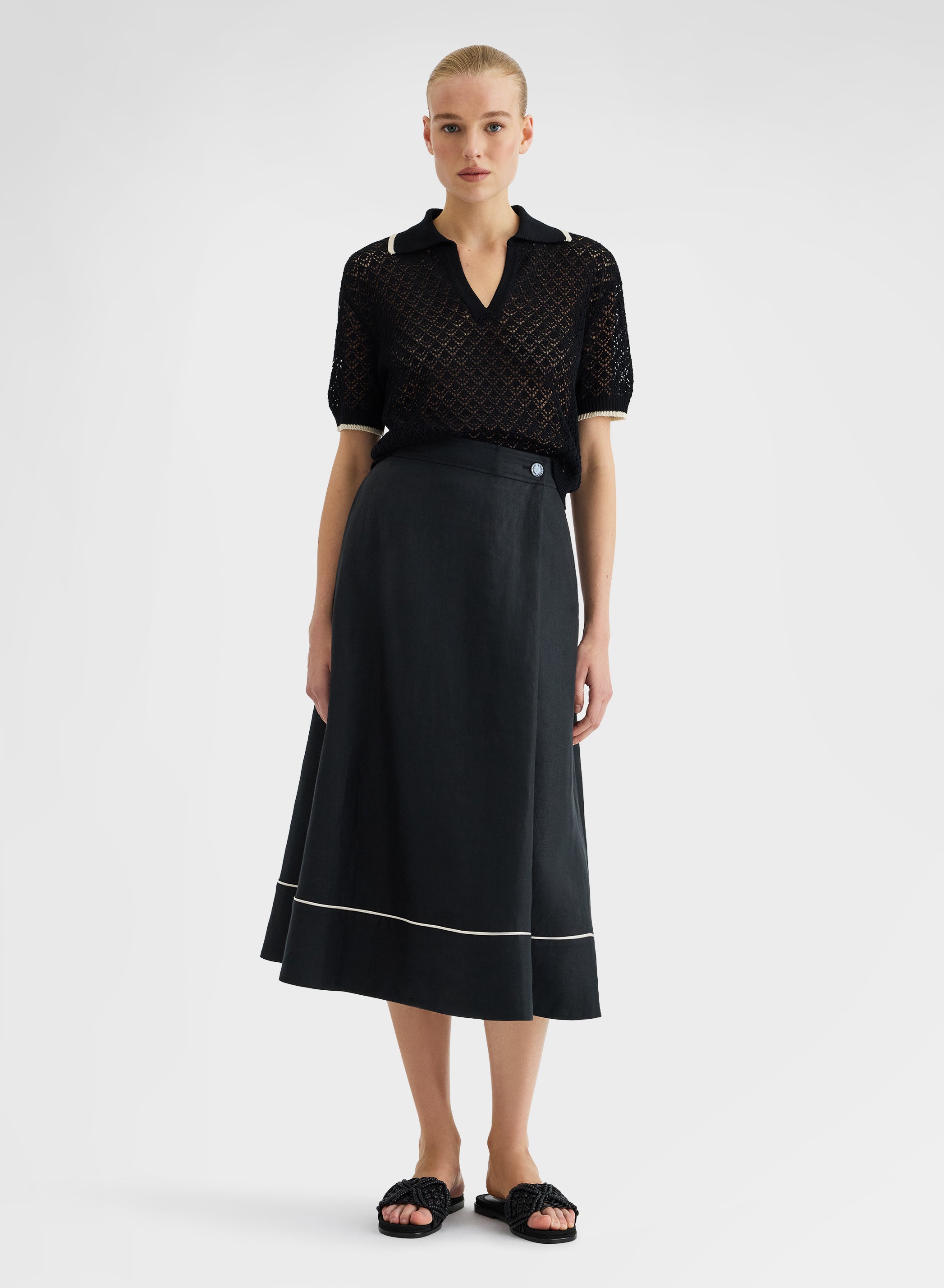 BATAVIA LINEN SKIRT BLACK